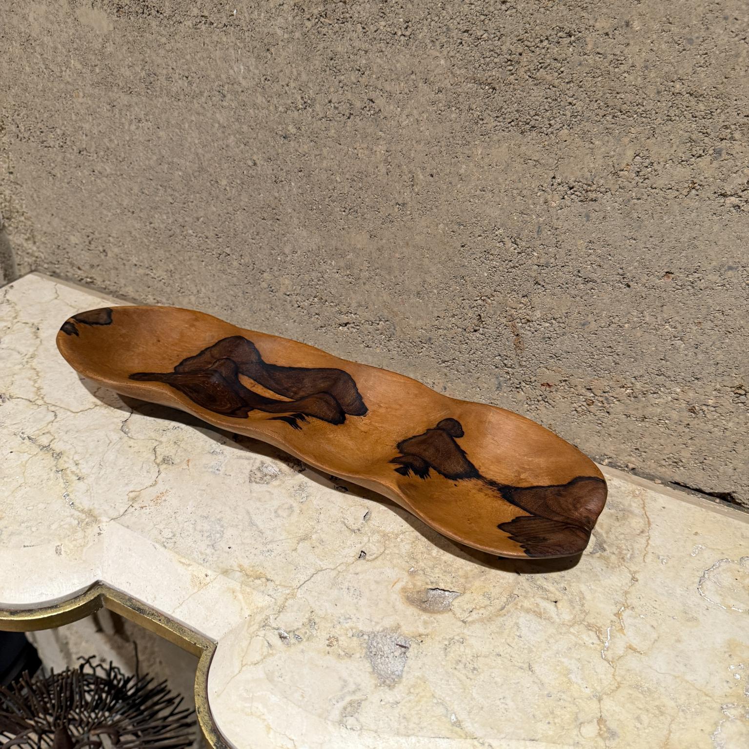 Hand-Carved Handcarved Wood Bowl by M Everett Belize 2013 Modern For Sale