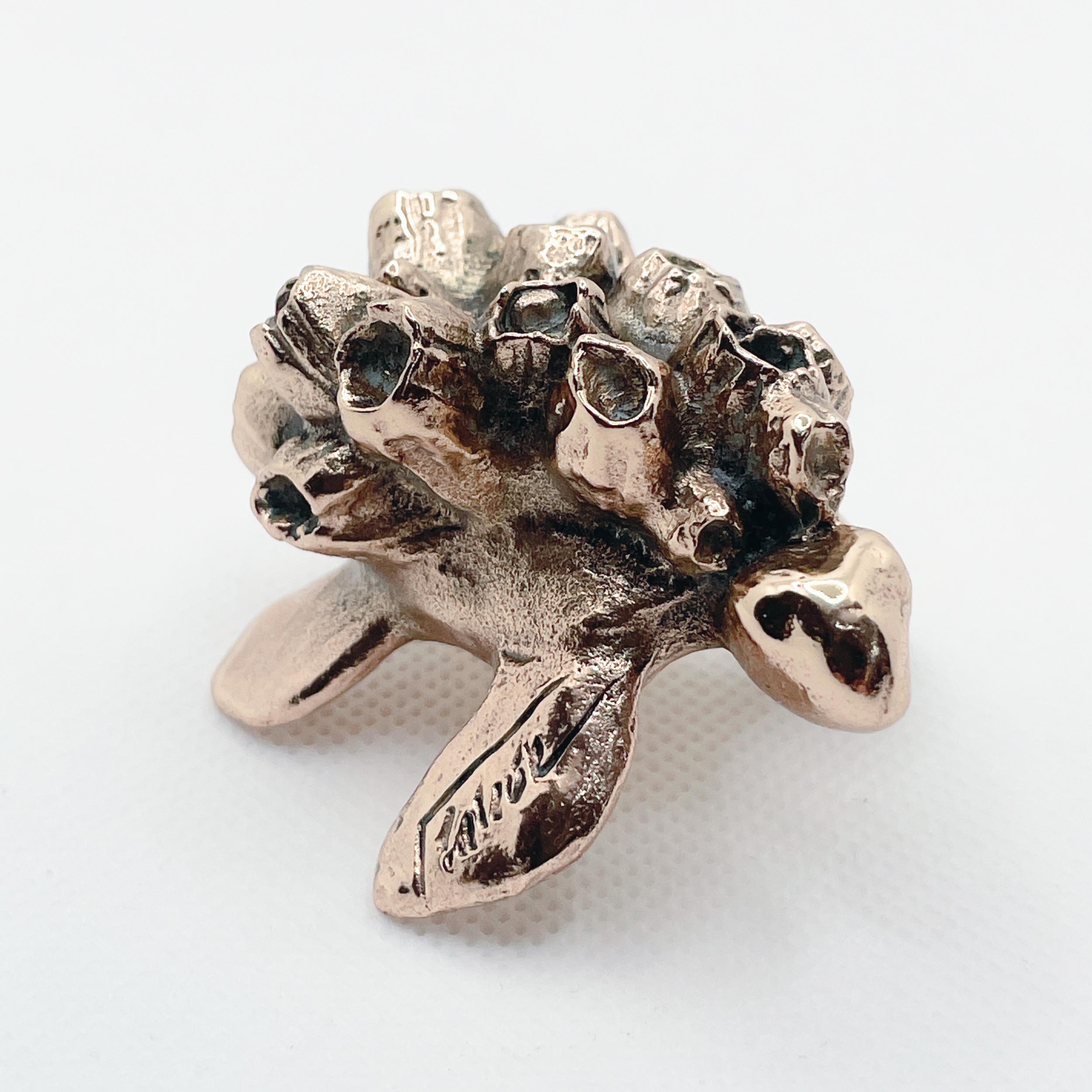 Scultura in bronzo in miniatura di tartaruga marina, realizzata a mano da Javier de la Rosa in vendita 4