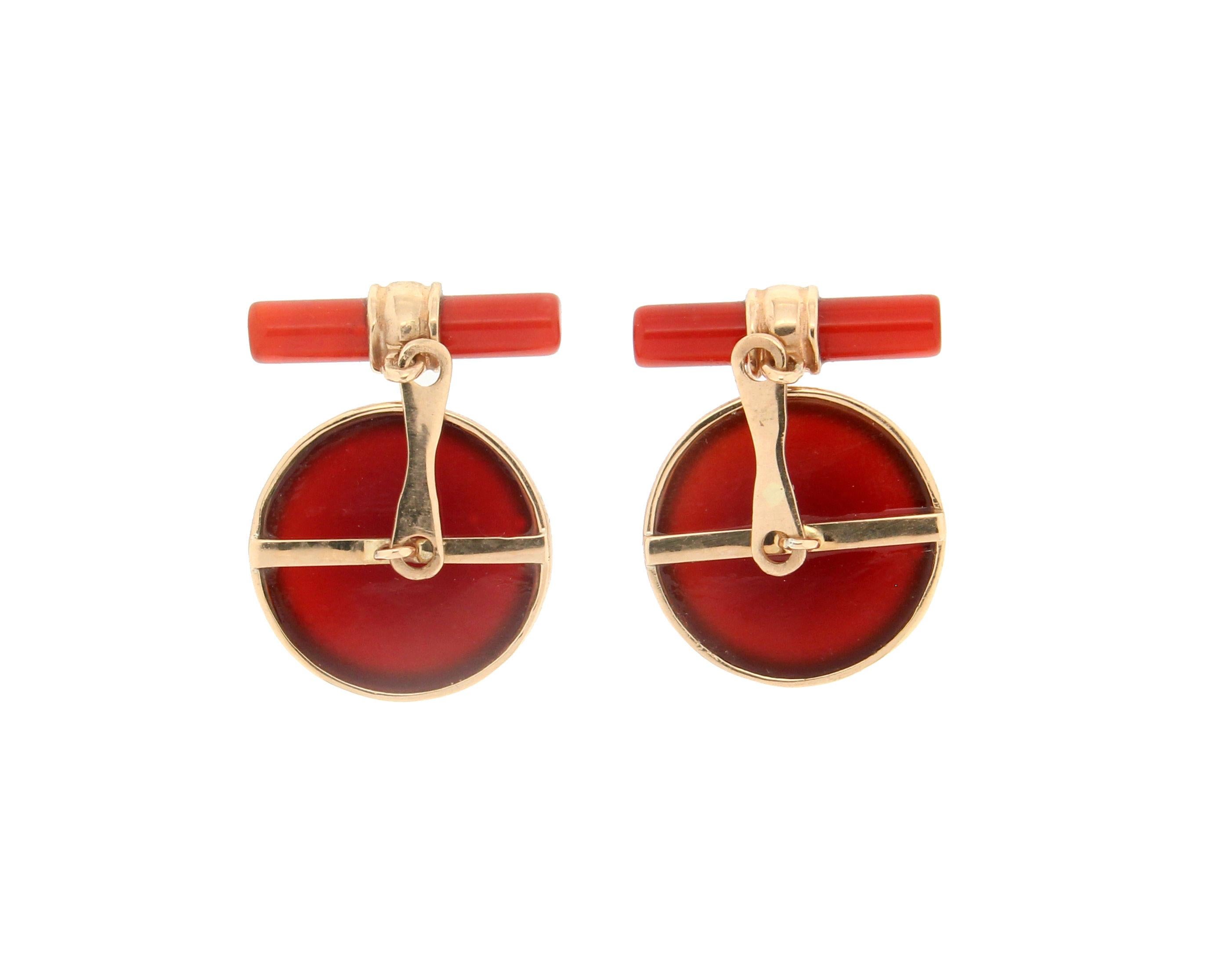 Cabochon Gemelli artigianali in oro giallo 14 carati con corniola in vendita