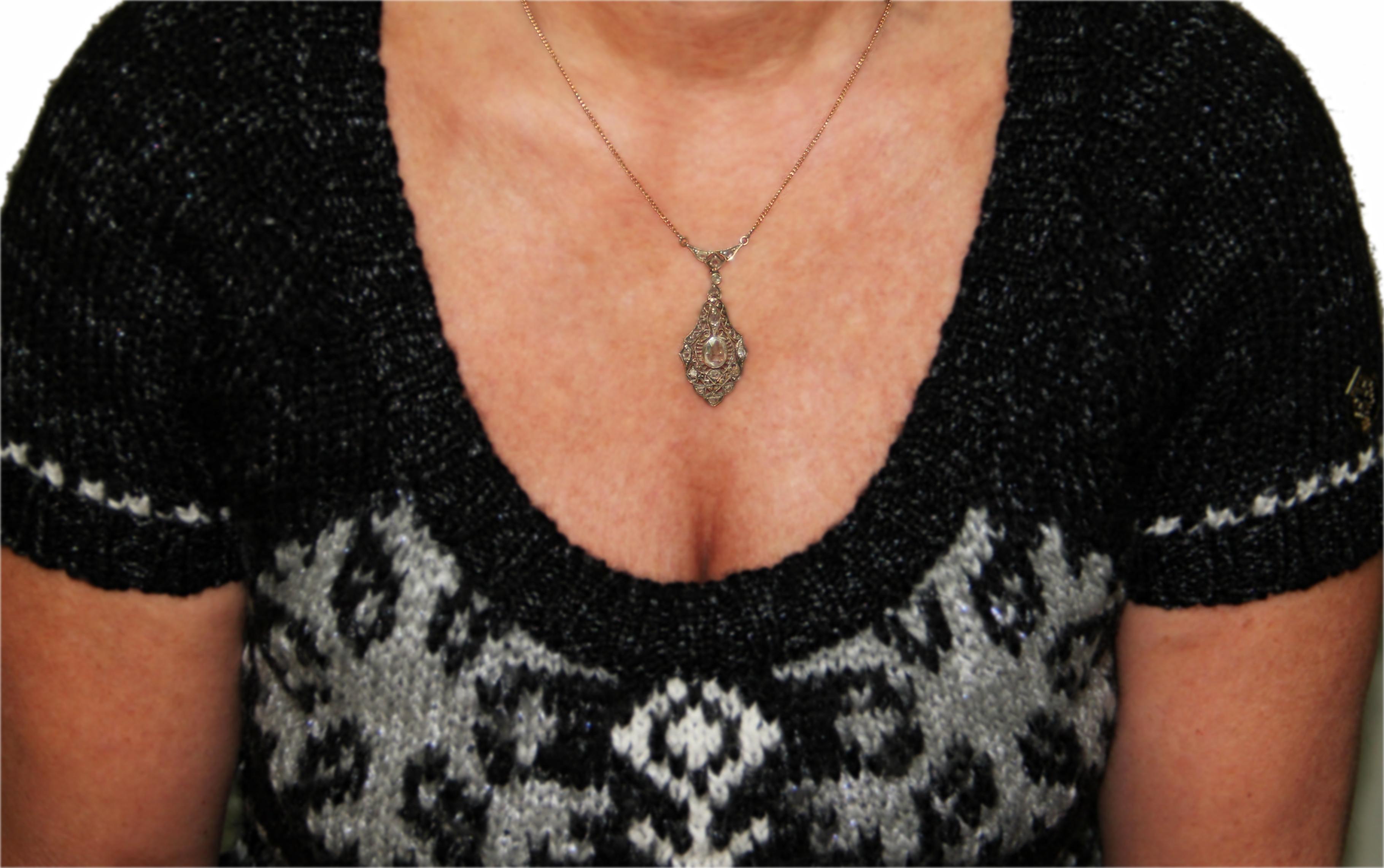Women's or Men's Handcraft 14 Karat Yellow Gold Diamonds Pendant Necklace For Sale