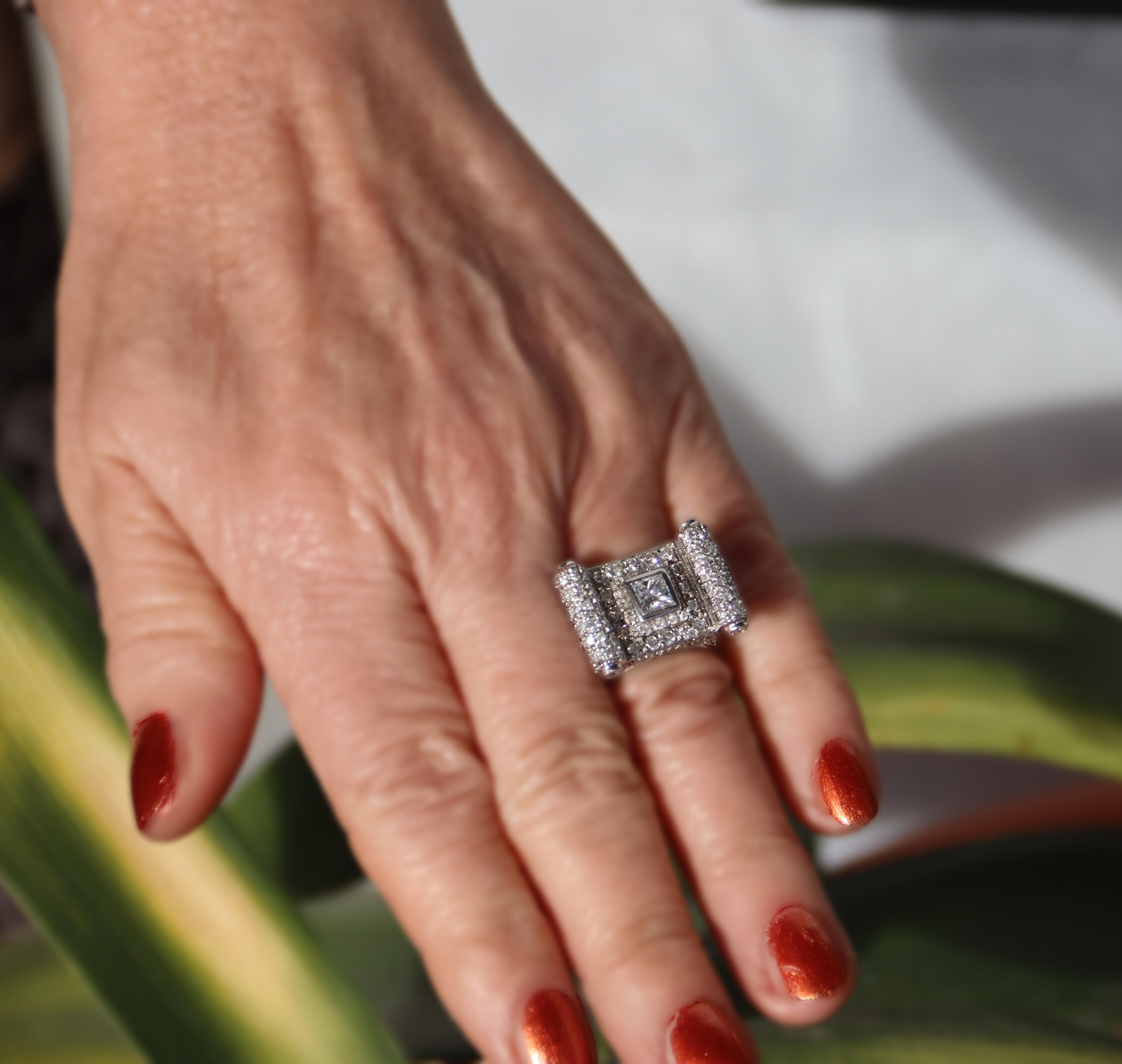 Women's or Men's Handcraft 18 Karat White Gold Diamonds Cocktail Ring For Sale