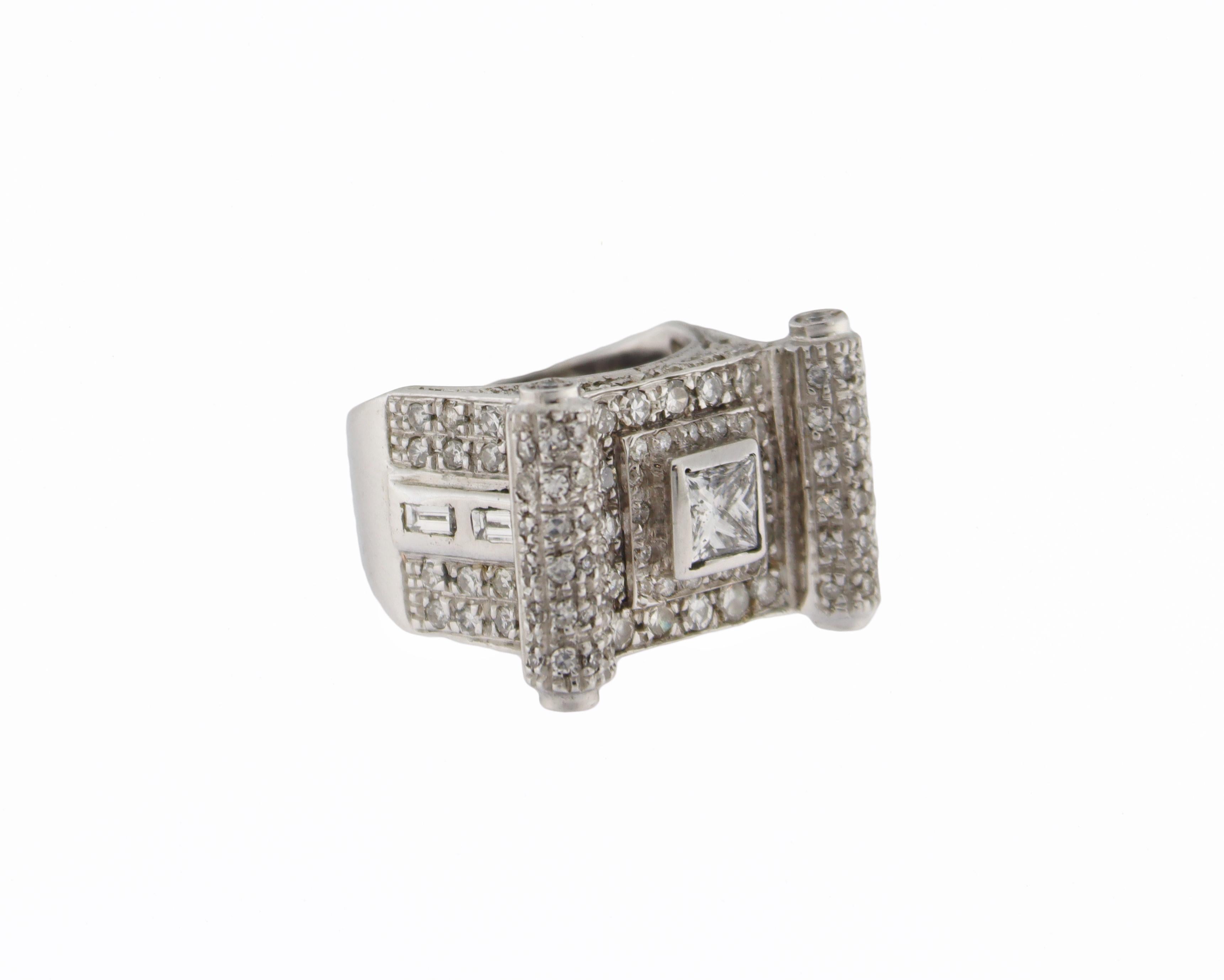 Handcraft 18 Karat White Gold Diamonds Cocktail Ring For Sale 1