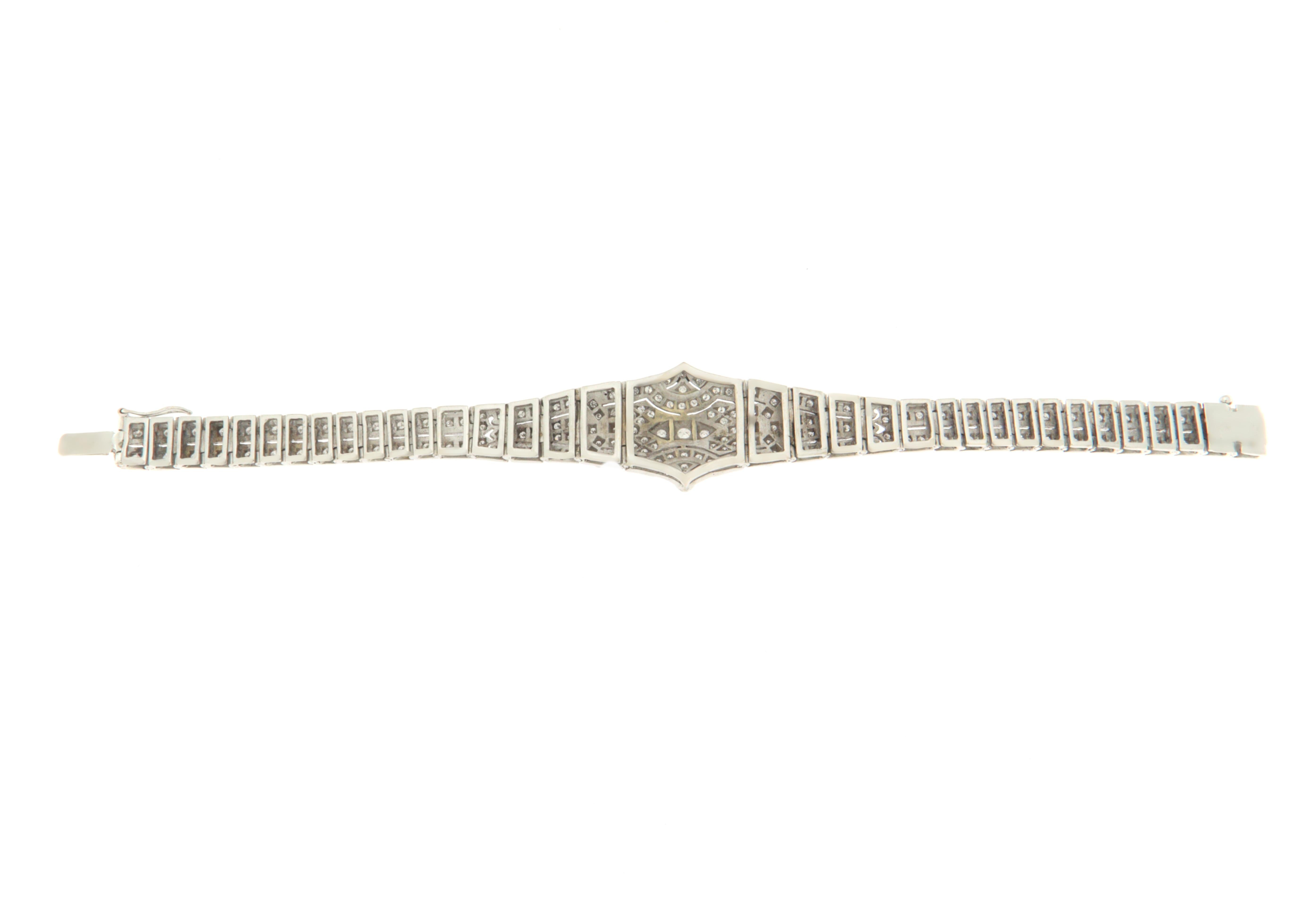 Brilliant Cut Handcraft 18 Karat White Gold Diamonds Cuff Bracelet For Sale