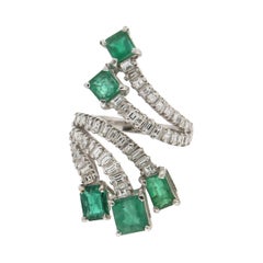 Handcraft 18 Karat White Gold Diamonds Emeralds Cocktail Ring