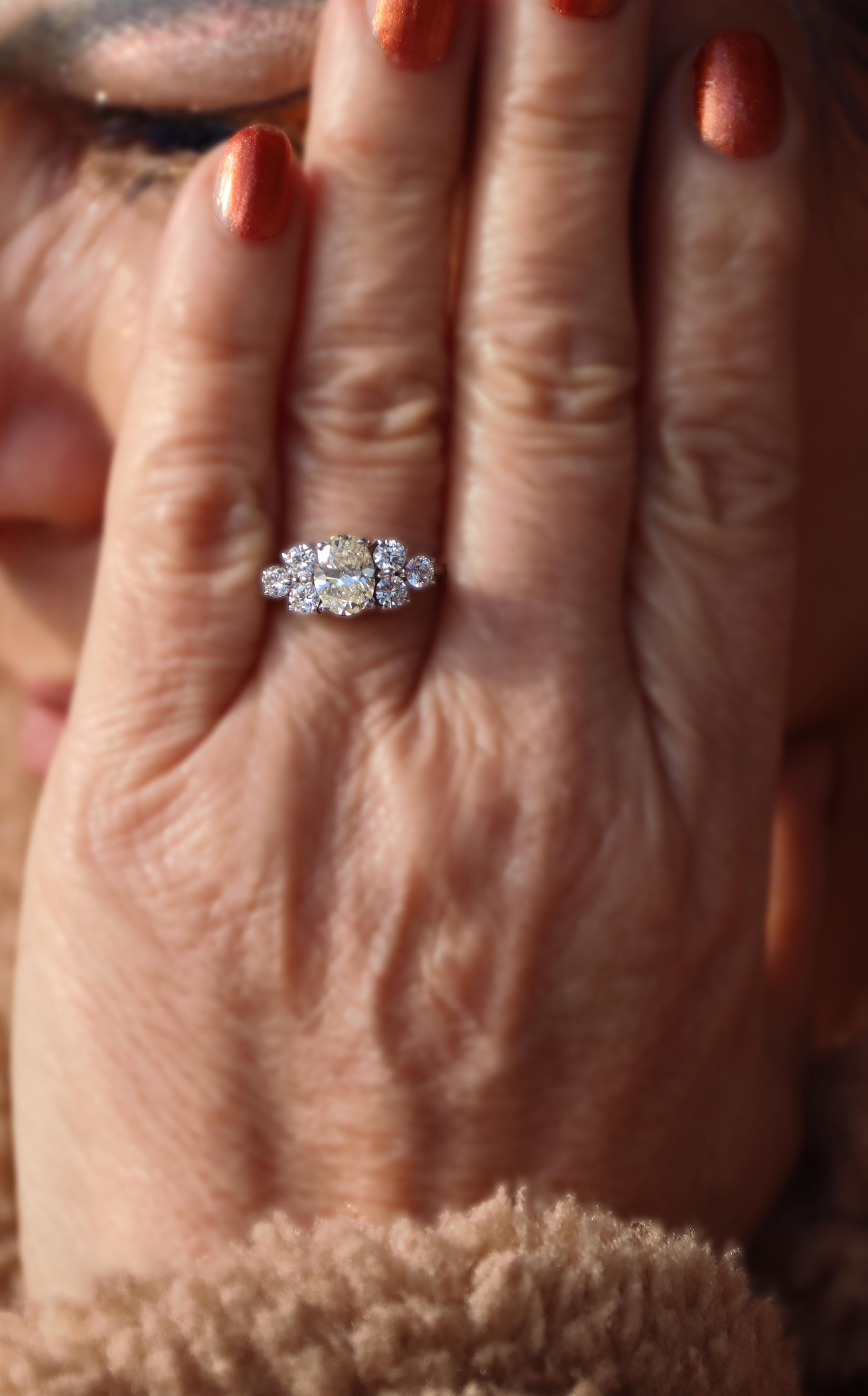 Handcraft 18 Karat White Gold Diamonds Engagement Ring For Sale 2