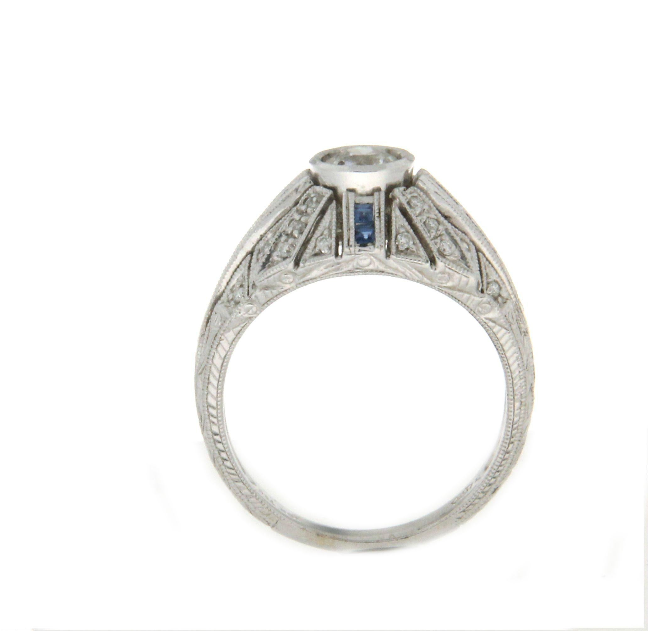Handcraft 18 Karat White Gold Diamonds Sapphires Cocktail Ring In New Condition For Sale In Marcianise, IT