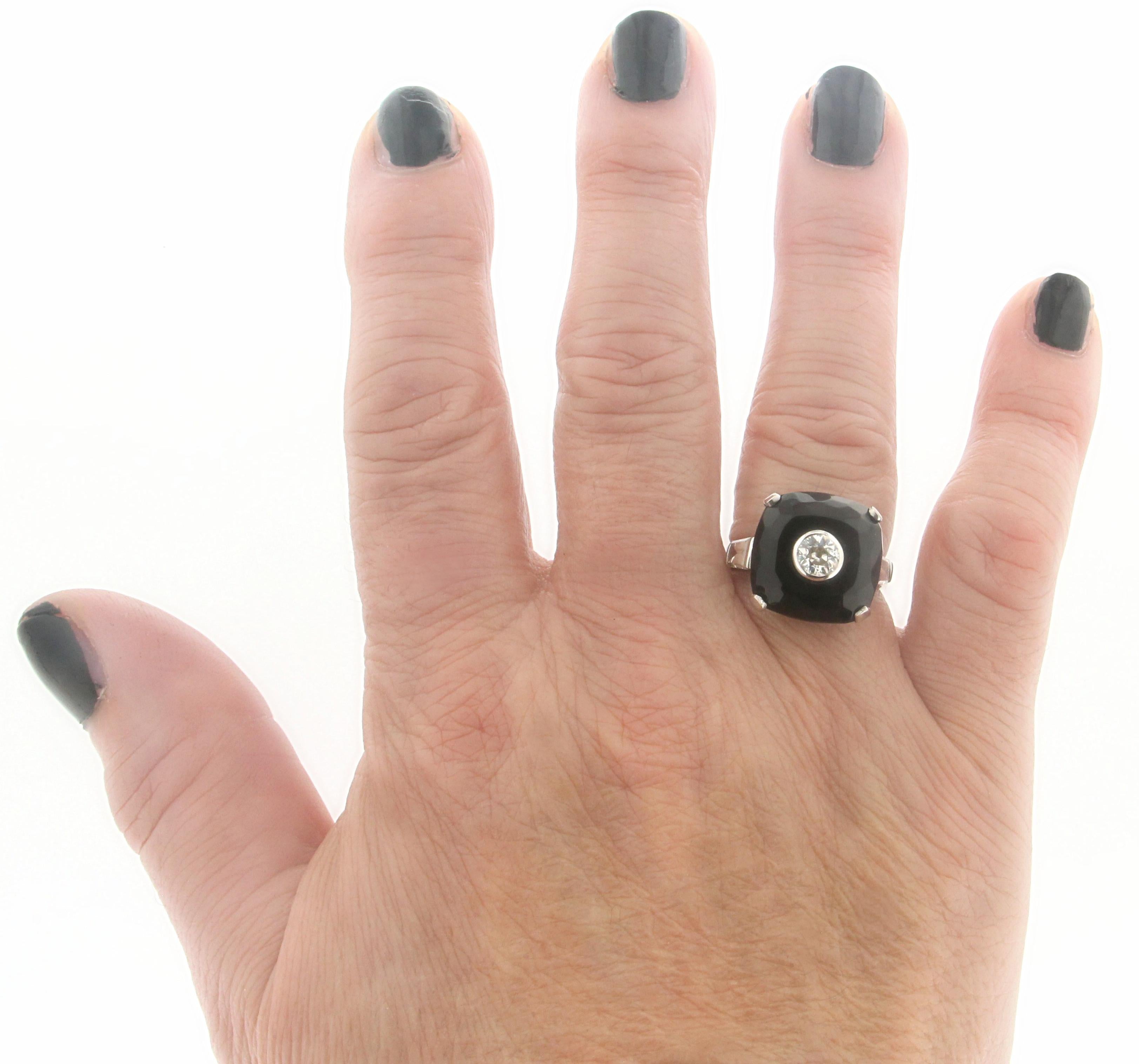 Handcraft 18 Karat White Gold Onyx and Diamond Cocktail Ring For Sale 6