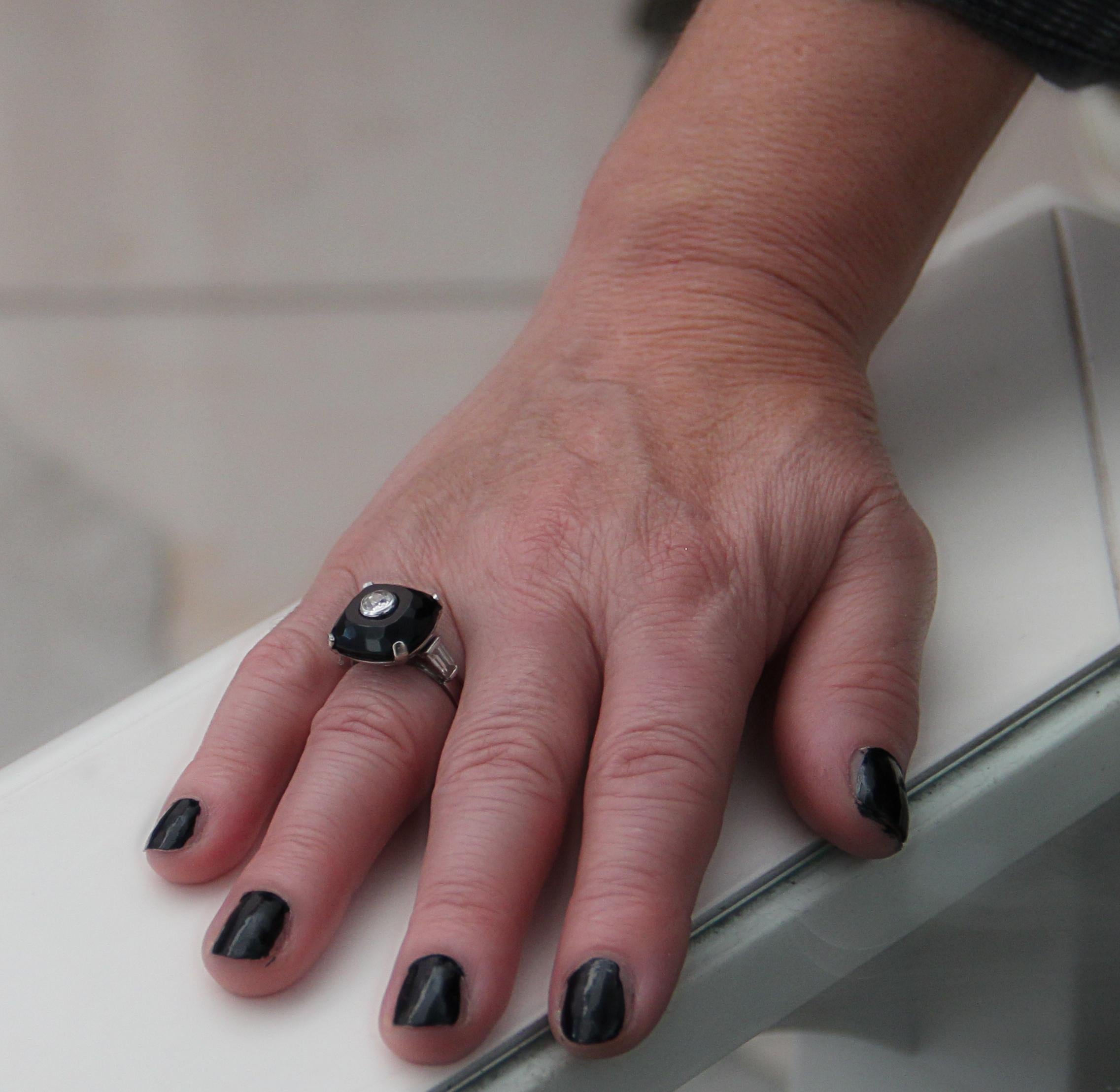 Handcraft 18 Karat White Gold Onyx and Diamond Cocktail Ring For Sale 7