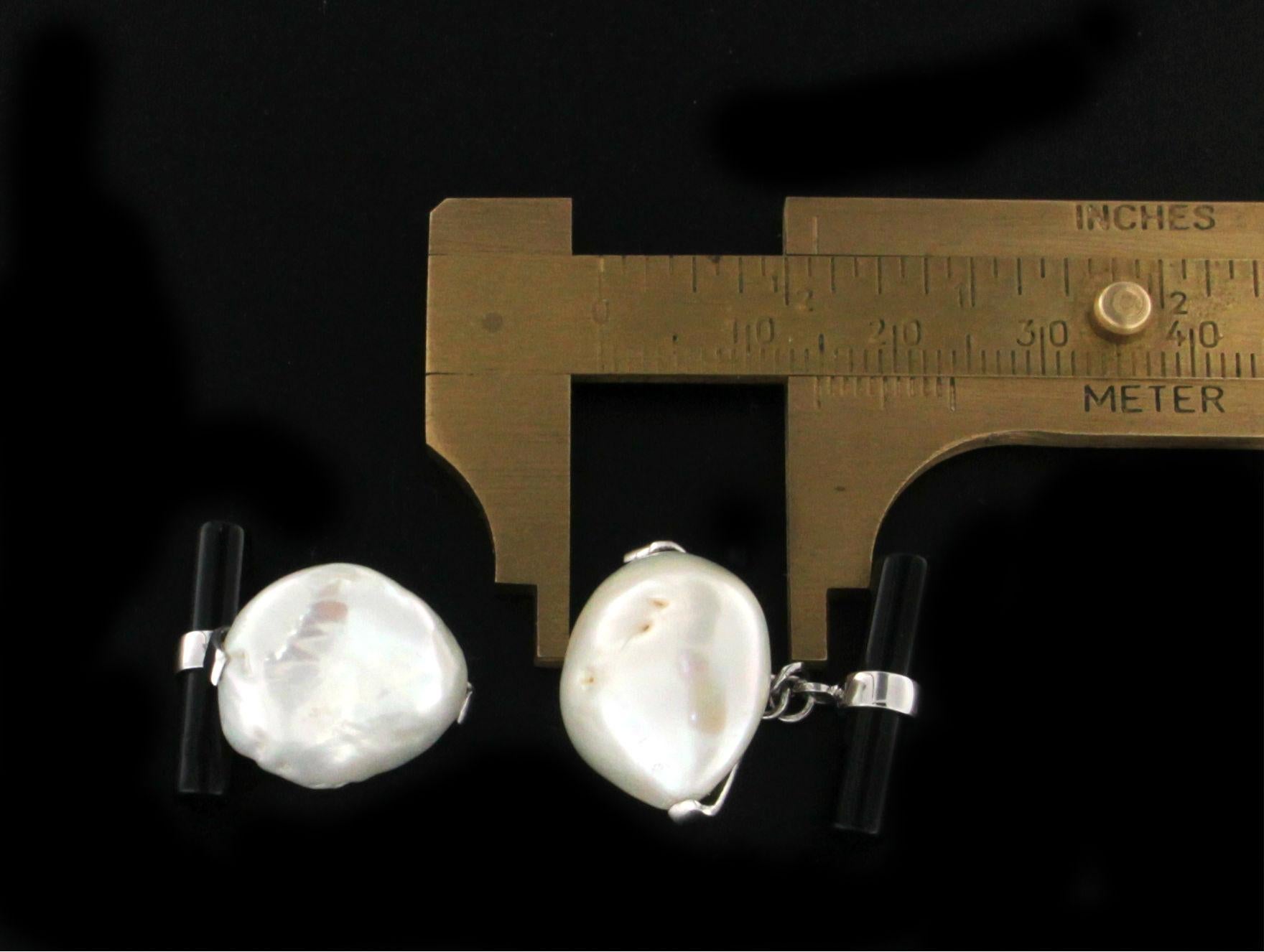 Oval Cut Handcraft 18 Karat White Gold Pearls Onyx Cufflinks For Sale