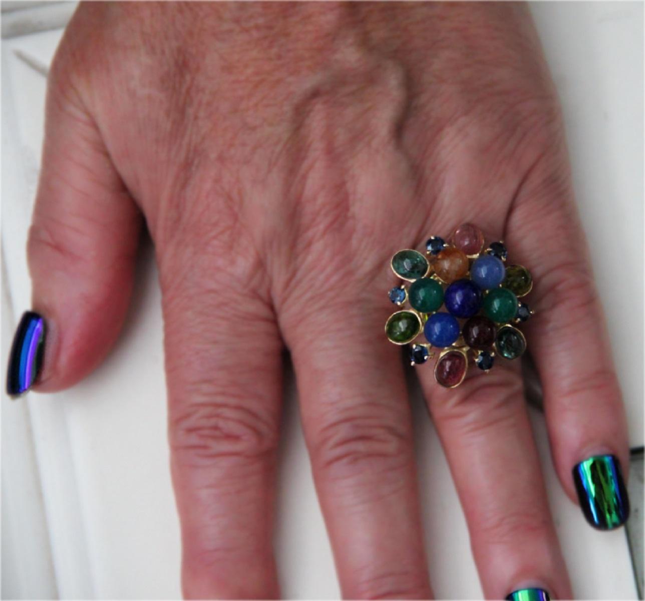 Handcraft 18 Karat Yellow Gold Sapphires and Semiprecious Stones Cocktail Ring For Sale 2