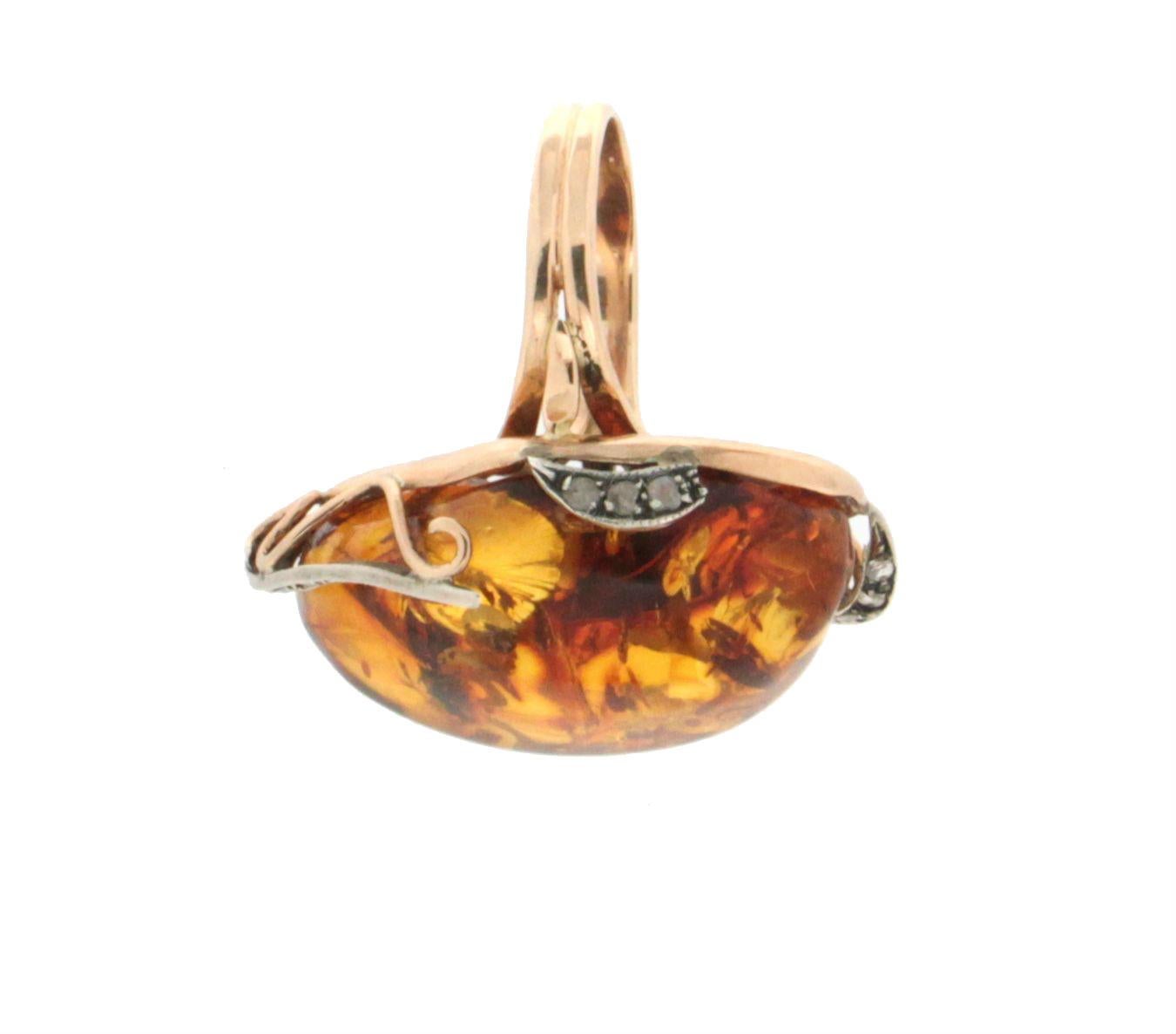 Women's Handcraft Amber 14 Karat Yellow Gold Diamonds Cocktail Ring For Sale