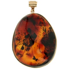 Handcraft Amber 14 Karat Yellow Gold Pendant Necklace