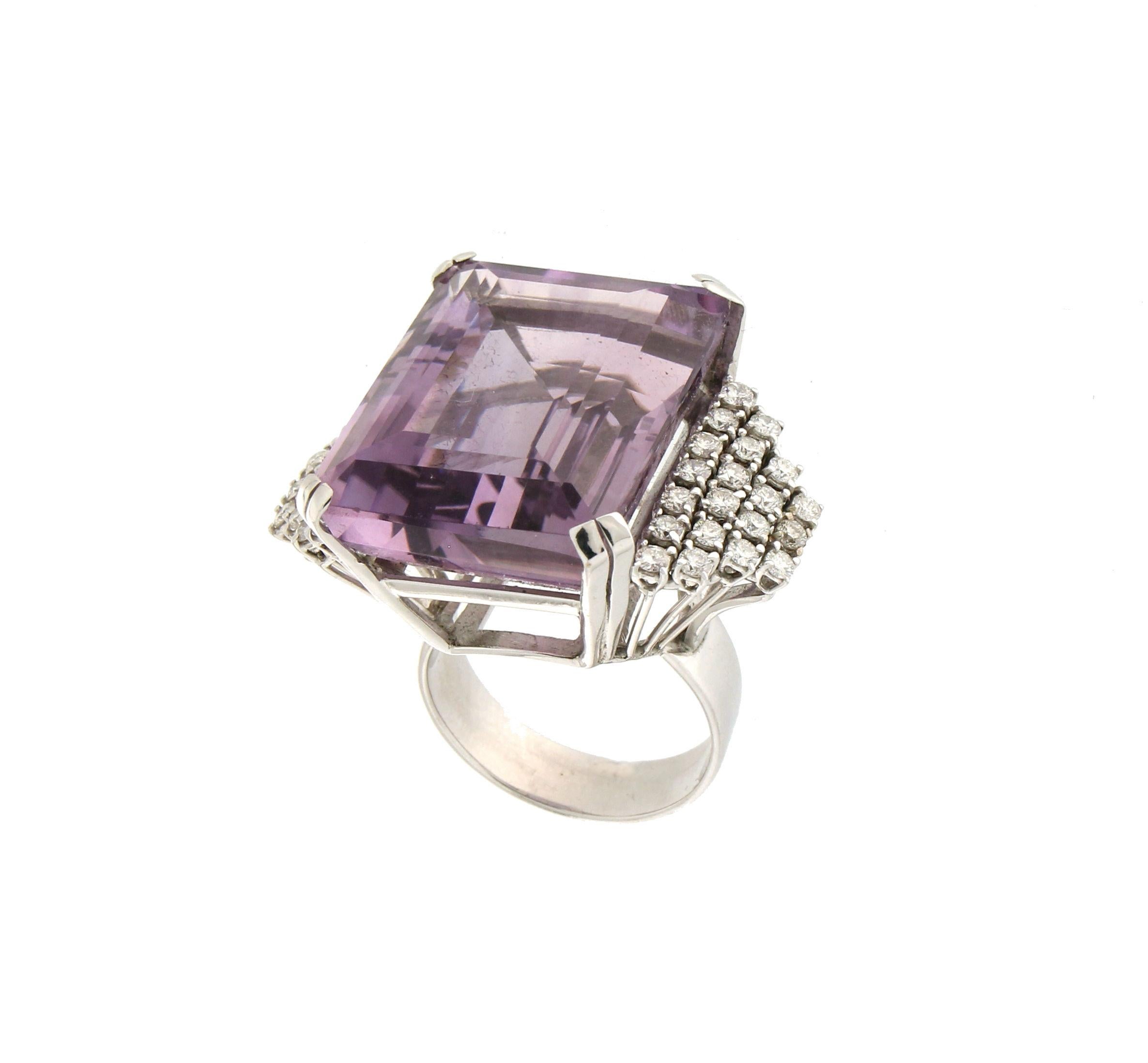 18 karat white gold cocktail ring. Handmade by our artisans assembled with diamonds and amethyst

Diamonds weight 1.51 karat
Amethyst weight 56.50 karat
Ring total weight 27.10 grams
Ring size 9.50 US 20.50 Ita
(all rings are can be resized)