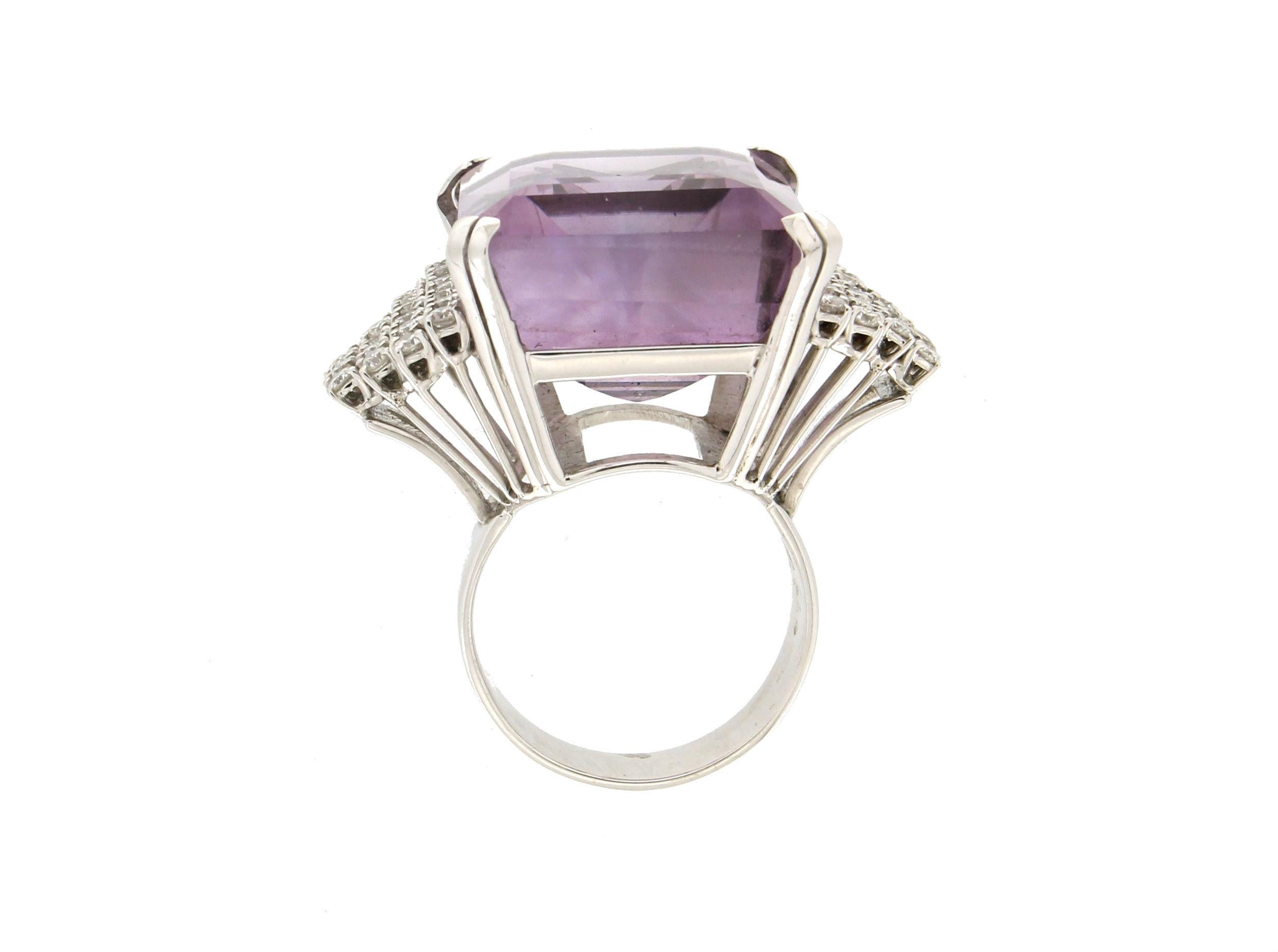 Handcraft Amethyst 18 Karat White Gold Diamonds Cocktail Ring In New Condition For Sale In Marcianise, IT