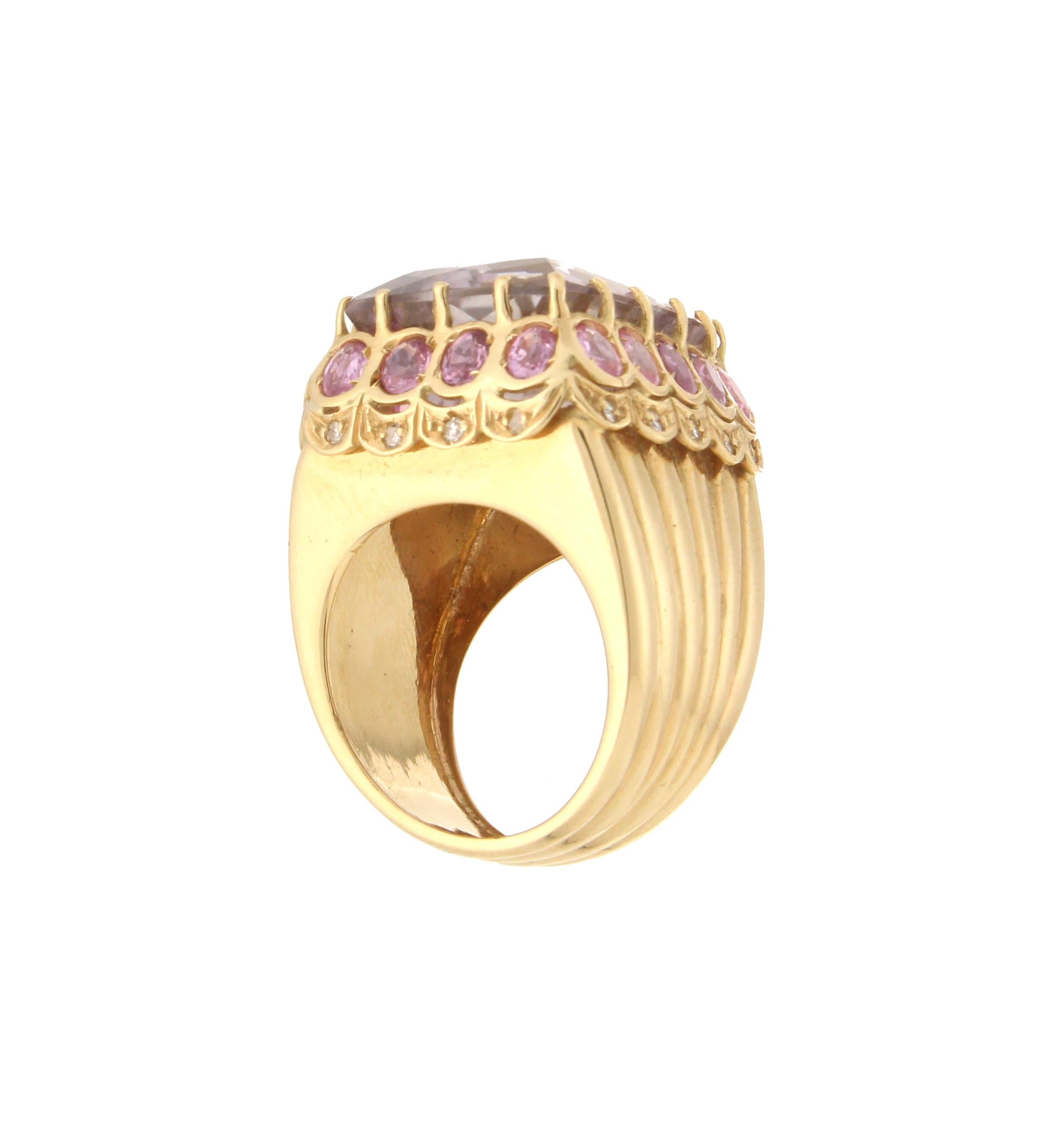 Handcraft Amethyst 18 Karat Yellow Gold Diamonds Pink Sapphires Cocktail Ring In New Condition For Sale In Marcianise, IT