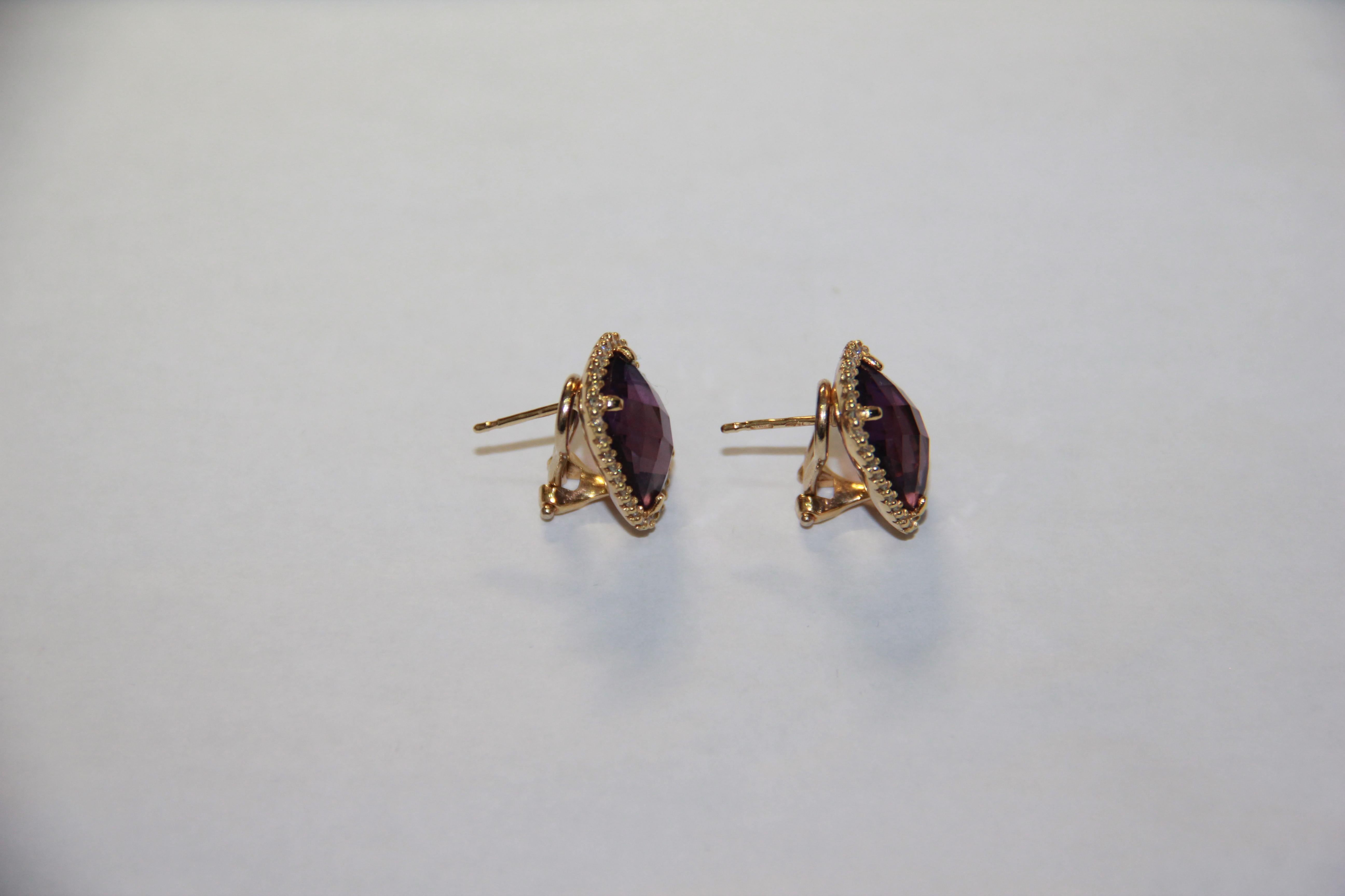 Women's or Men's Handcraft Amethyst 18 Karat Yellow Gold Diamonds Stud Earrings For Sale