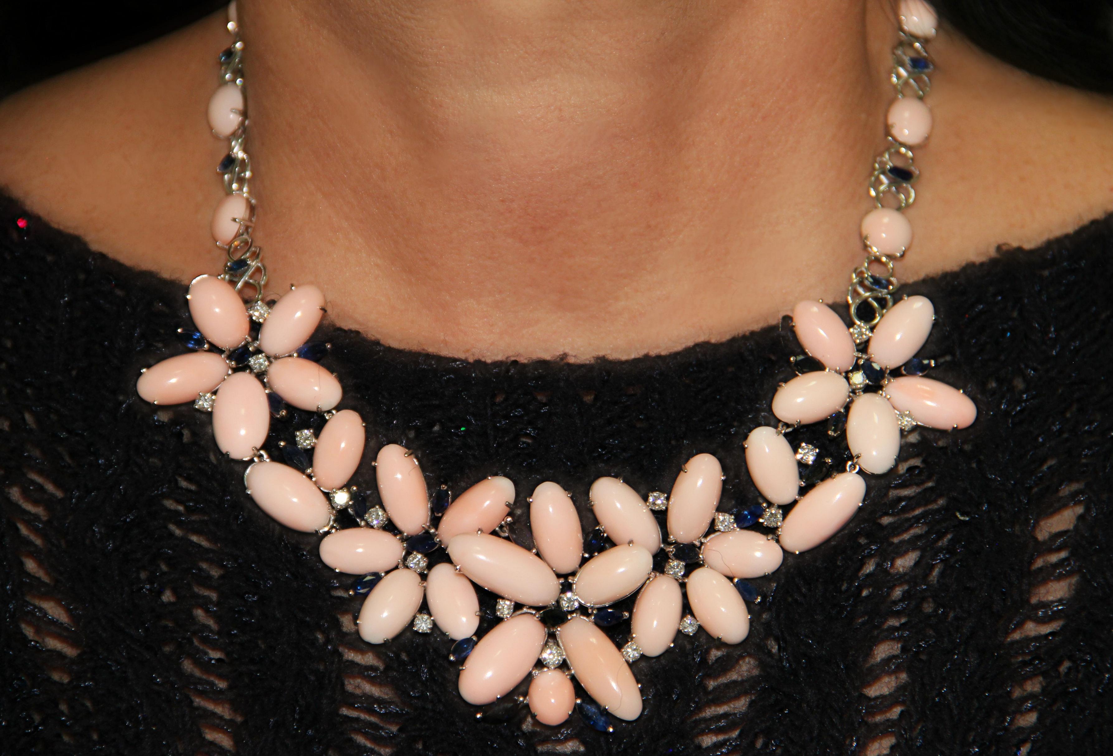 Handcraft Angel Skin Coral 18 Karat White Gold Diamonds Choker Necklace For Sale 1