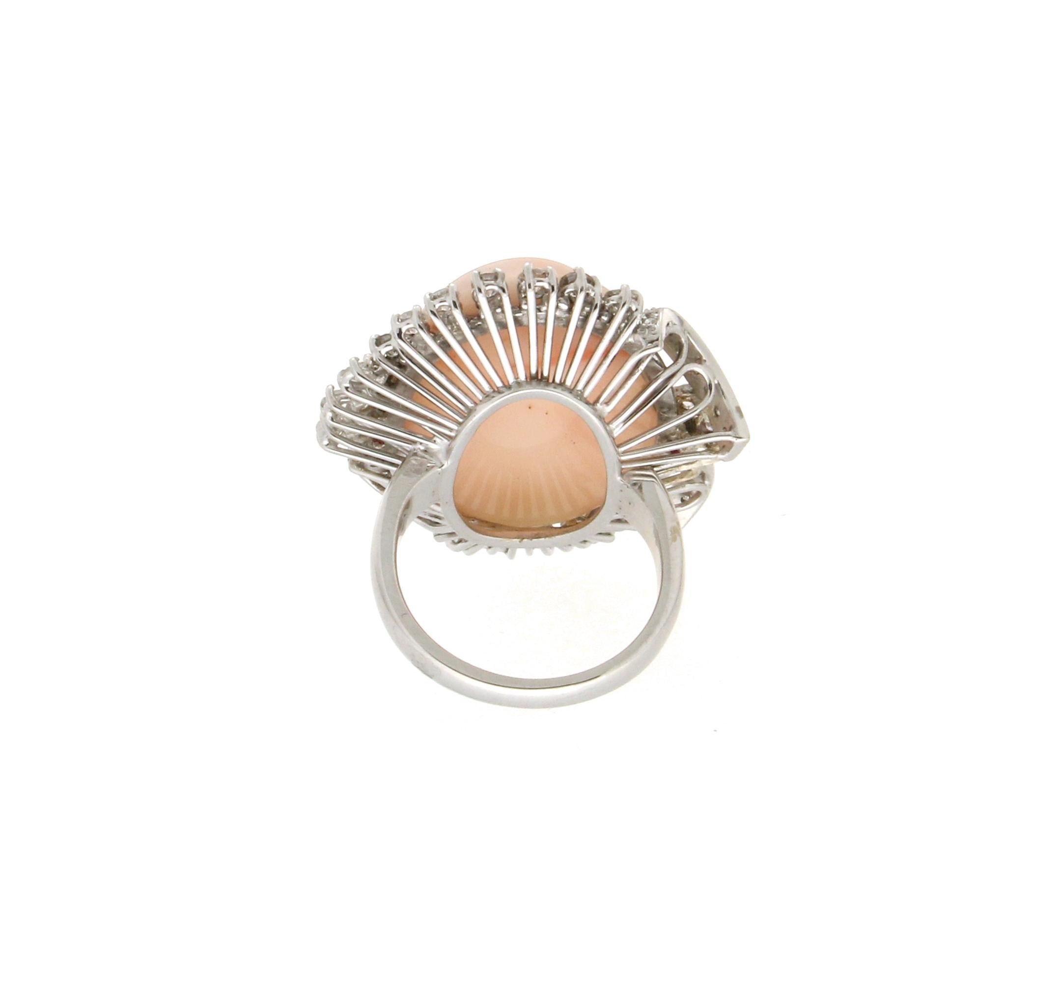 Handcraft Angel Skin Coral 18 Karat White Gold Diamonds Cocktail Ring In New Condition In Marcianise, IT