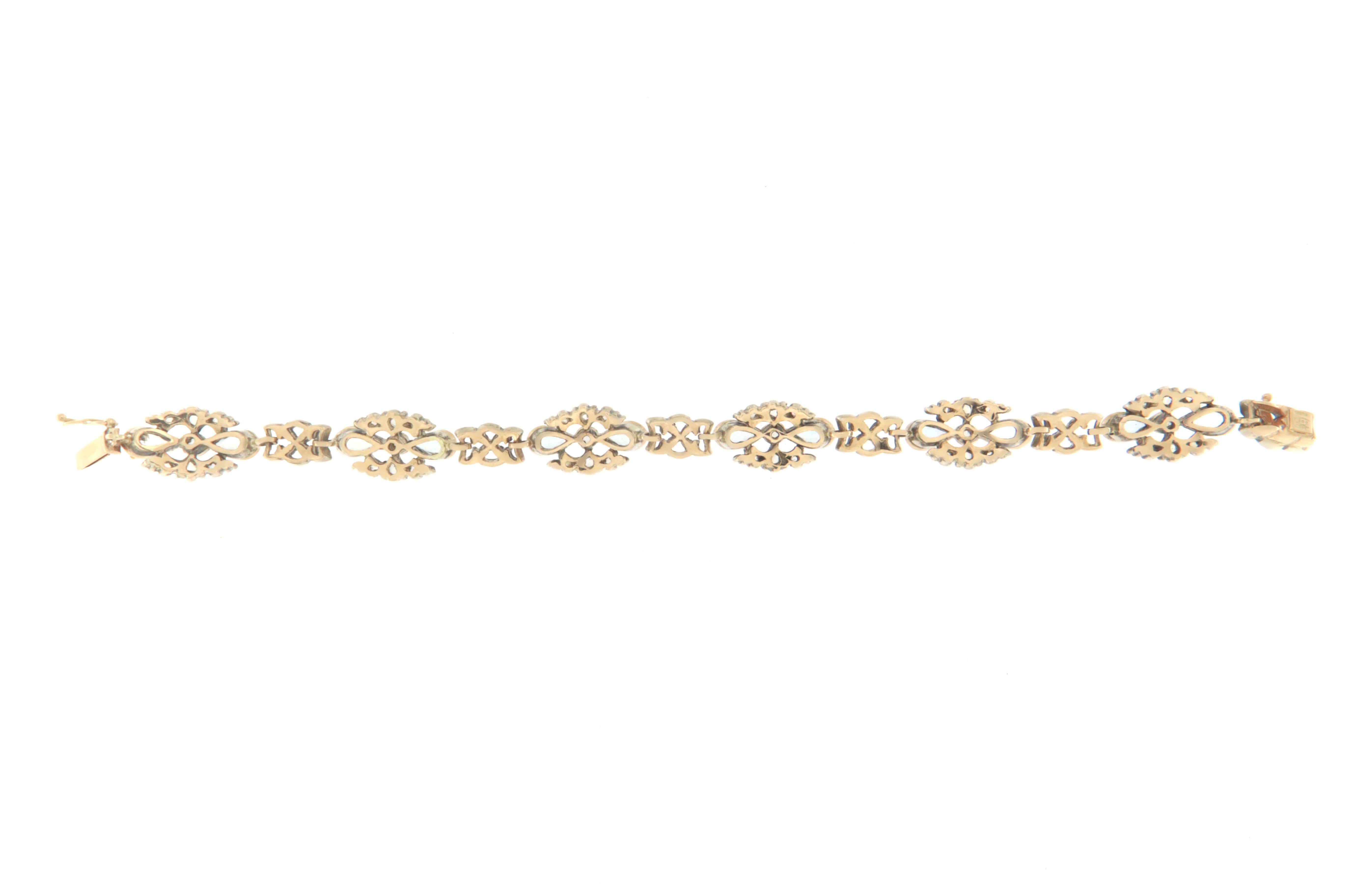 Taille rose Bracelet manchette artisanal en or jaune 14 carats avec aigue-marine et diamants en vente