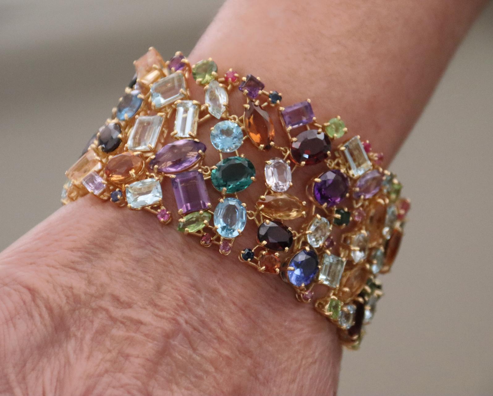 Handcraft Aquamarine 14 Karat Yellow Gold Tourmaline Cuff Bracelet For Sale 5