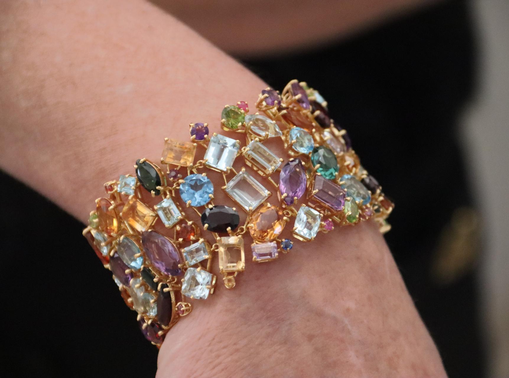Handcraft Aquamarine 14 Karat Yellow Gold Tourmaline Cuff Bracelet For Sale 6