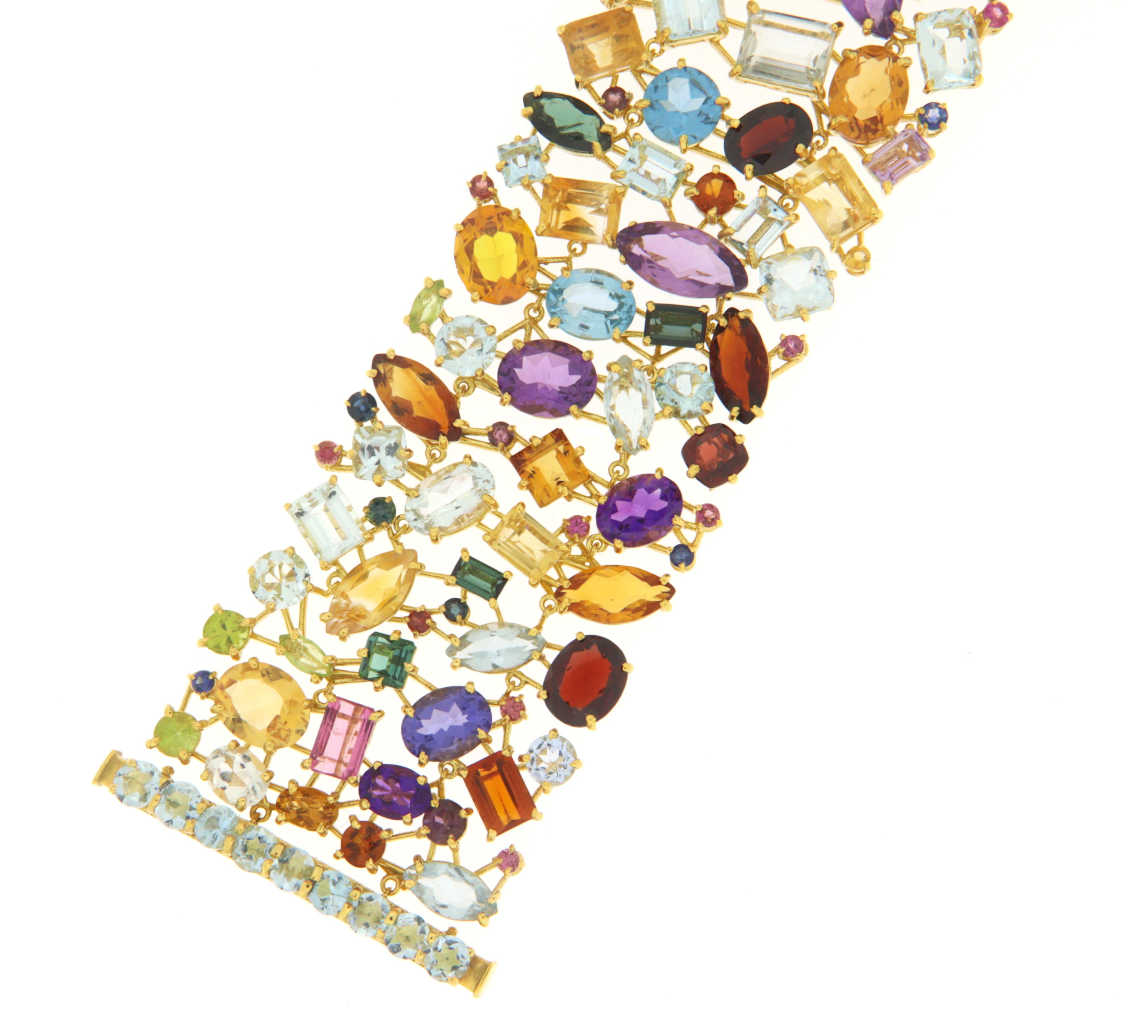 Handcraft Aquamarine 14 Karat Yellow Gold Tourmaline Cuff Bracelet In New Condition For Sale In Marcianise, IT
