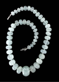 Handcraft Aquamarine 18 Karat White Gold Choker Necklace