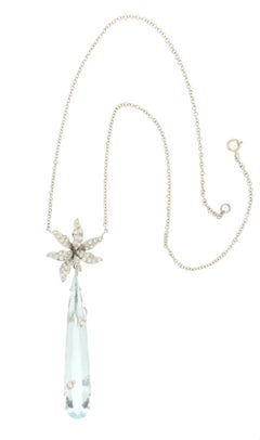 Handcraft Aquamarine 18 Karat White Gold Diamonds Drop Necklace