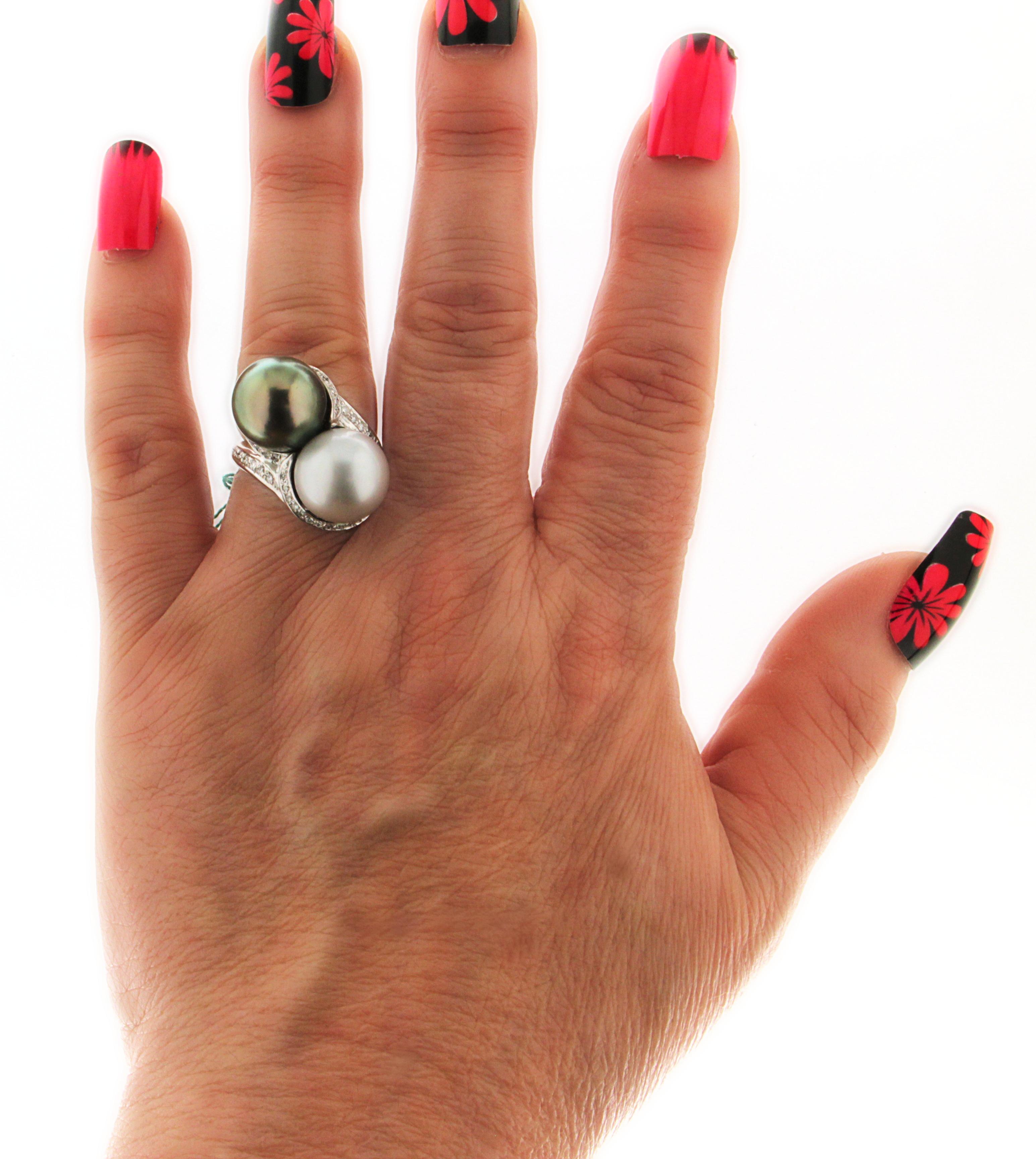 Handcraft Australian and Tahiti Pearl 18 Karat White Gold Diamonds Cocktail Ring For Sale 1