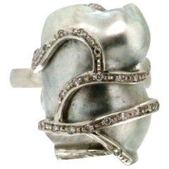 Handcraft Australian Baroque Pearl 18 Karat White Gold Diamonds Cocktail Ring