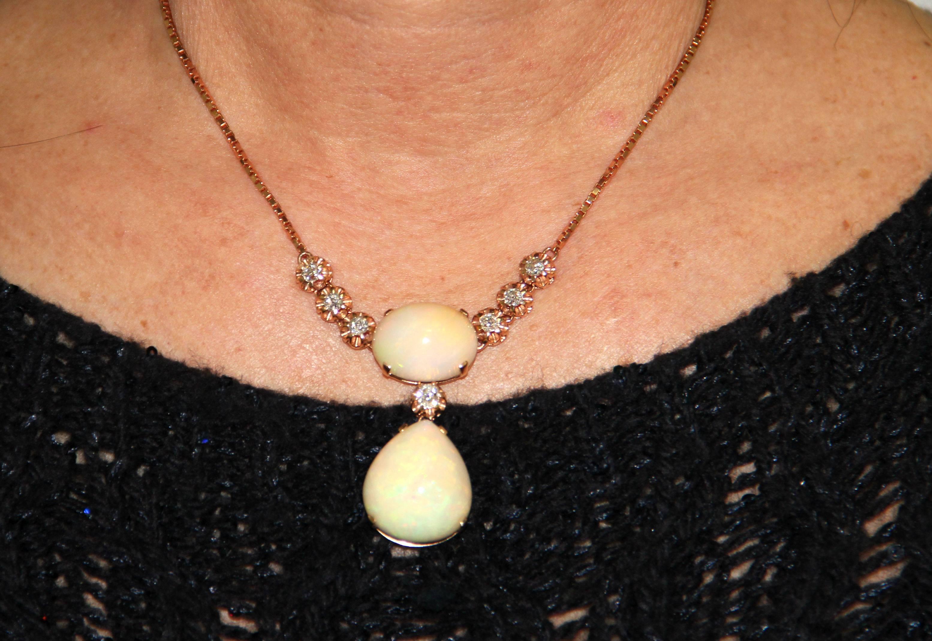 Handcraft Australian Opal 14 Karat Yellow Gold Diamonds Pendant Necklace 2