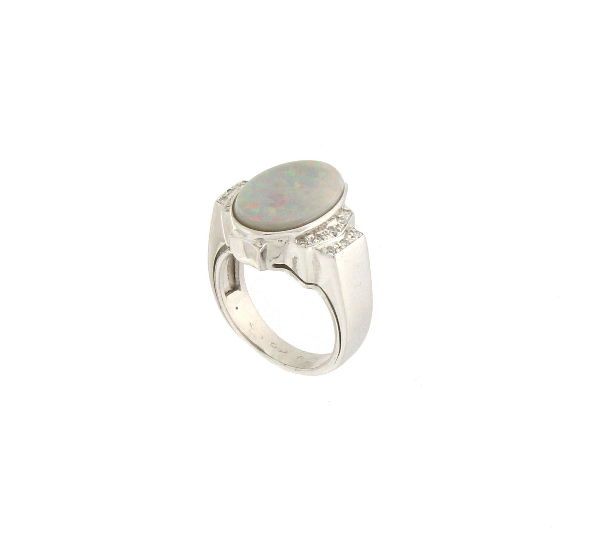 Artisan Handcraft Australian Opal 18 Karat White Gold Diamonds Cocktail Ring