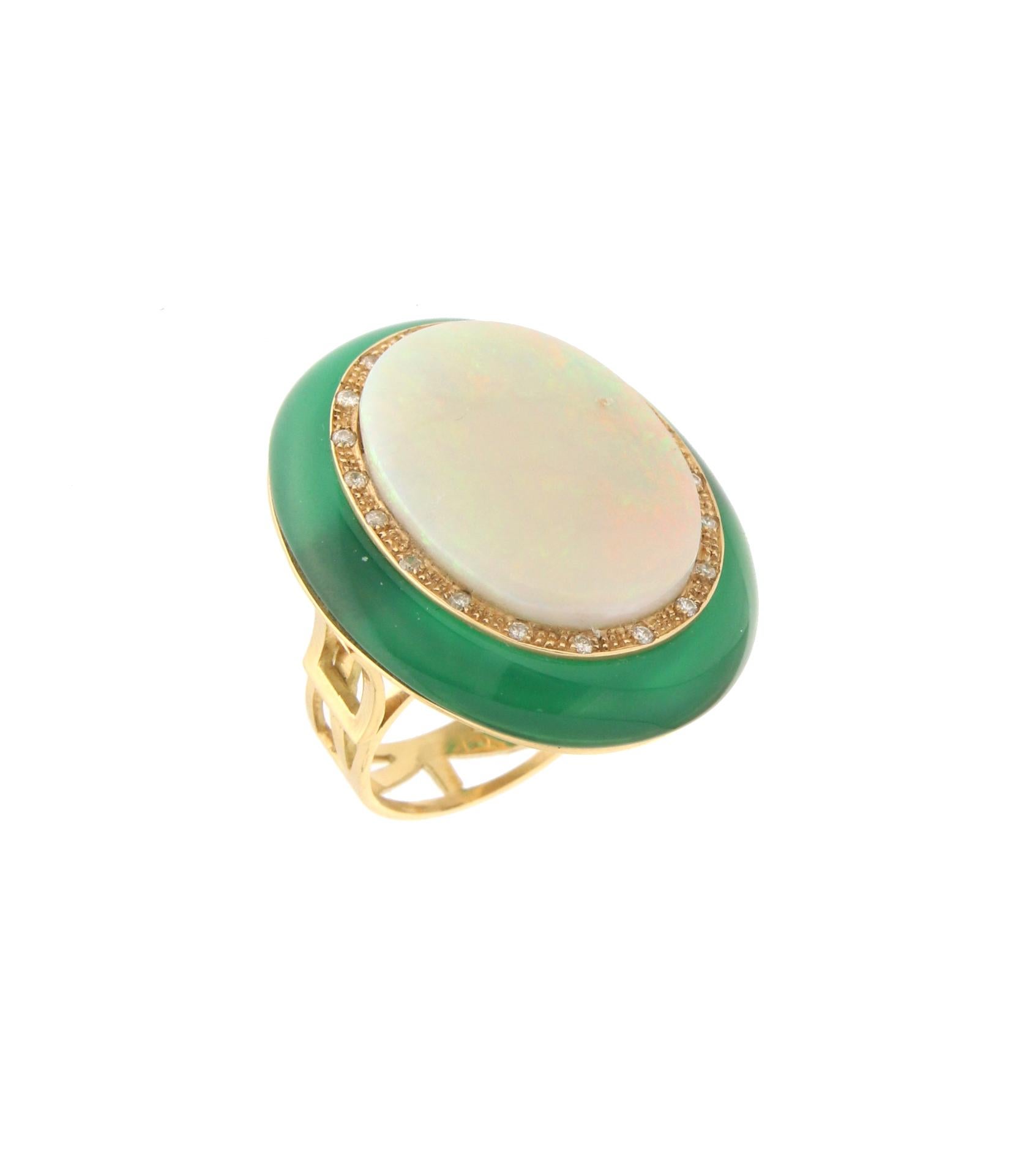 Artisan Handcraft Australian Opal 18 Karat Yellow Gold Diamond Green Agate Cocktail Ring For Sale