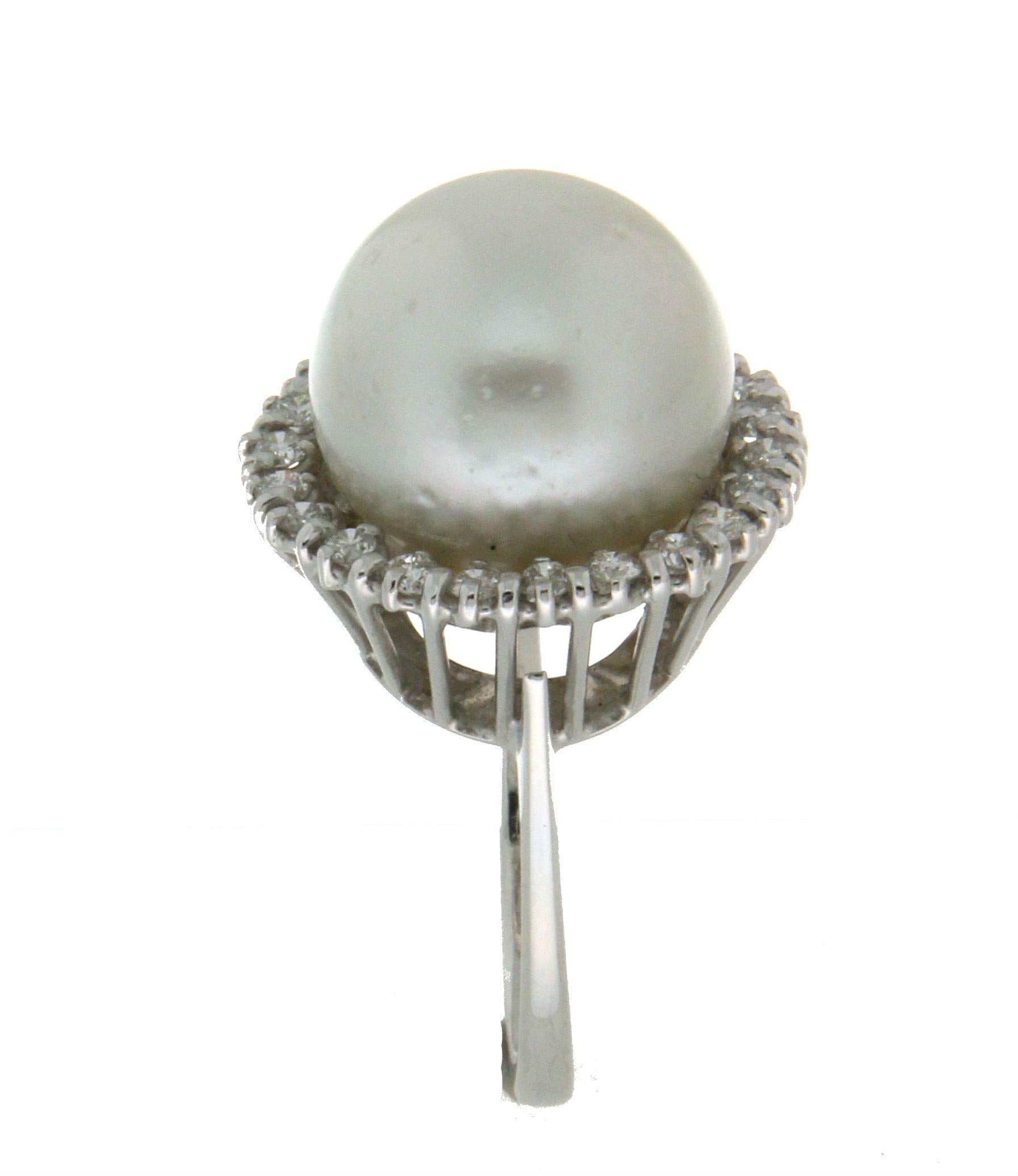 Women's or Men's Handcraft Australian Pearl 18 Karat White Gold Diamonds Cocktail Ring For Sale