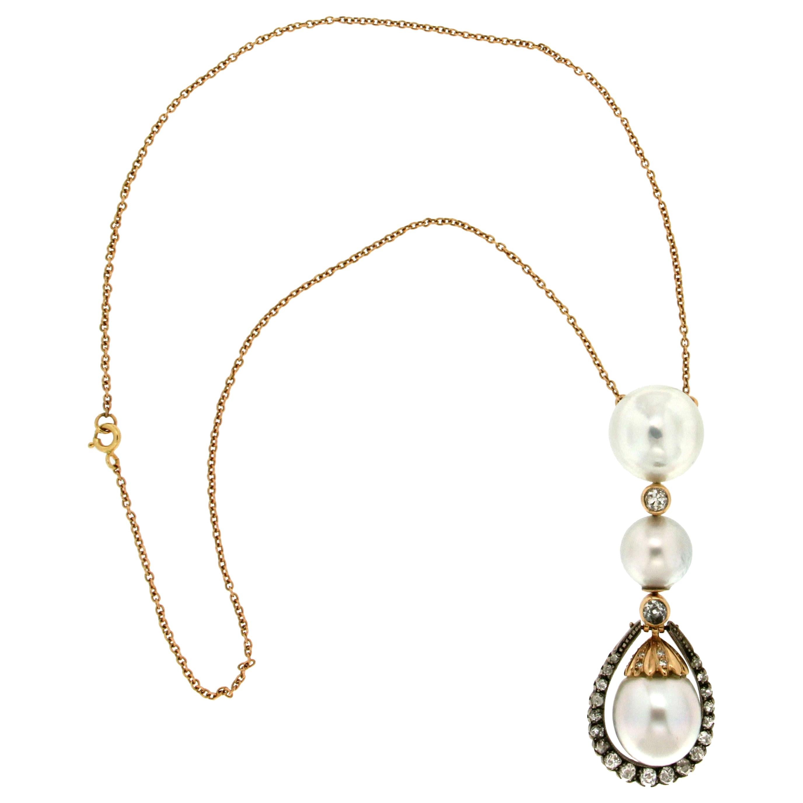 Handcraft Australian Pearls 14 Karat Yellow Gold Diamonds Pendant Necklace