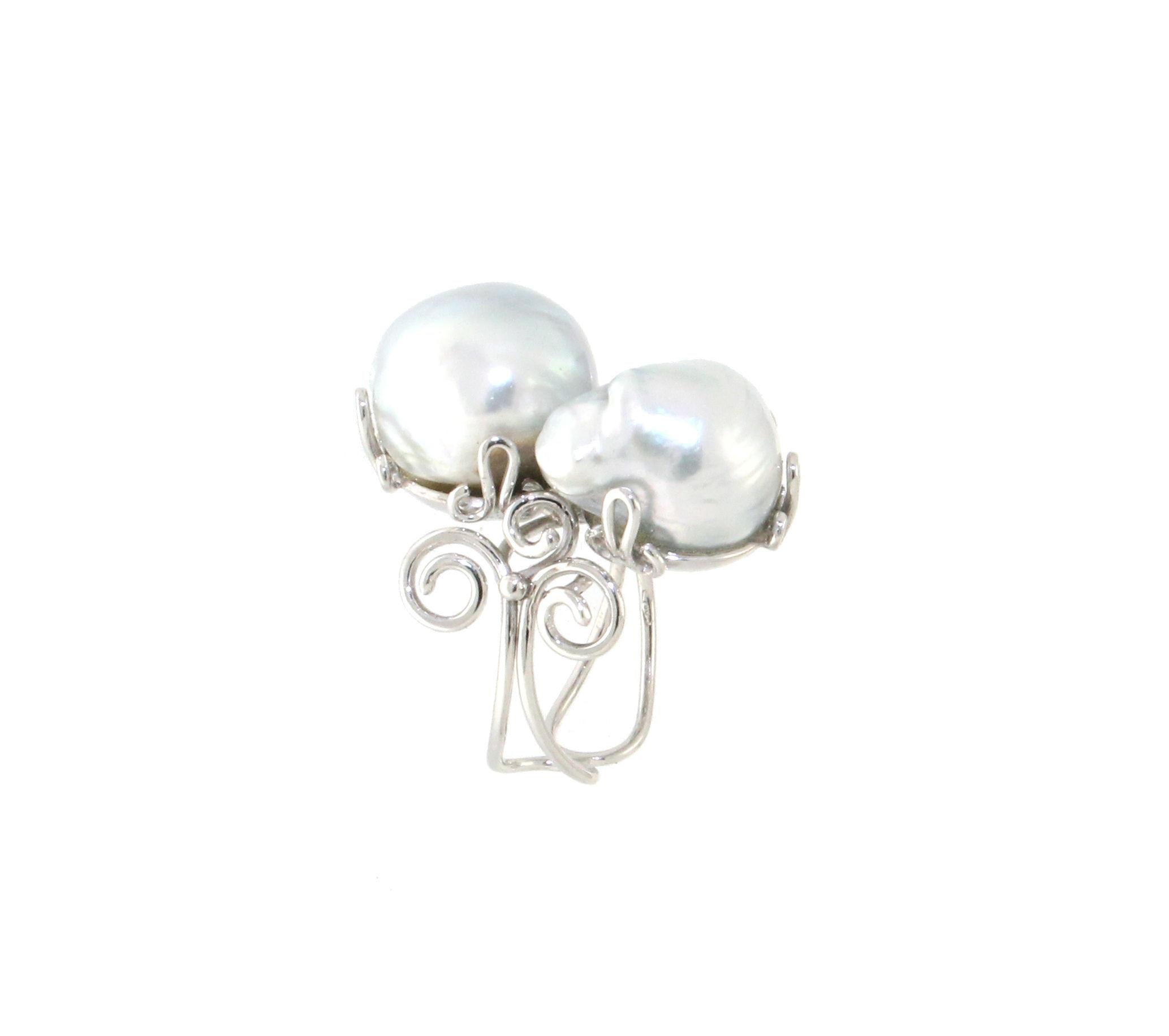 Handcraft Australian Baroque Pearls 18 Karat White Gold Cocktail Ring For Sale 9