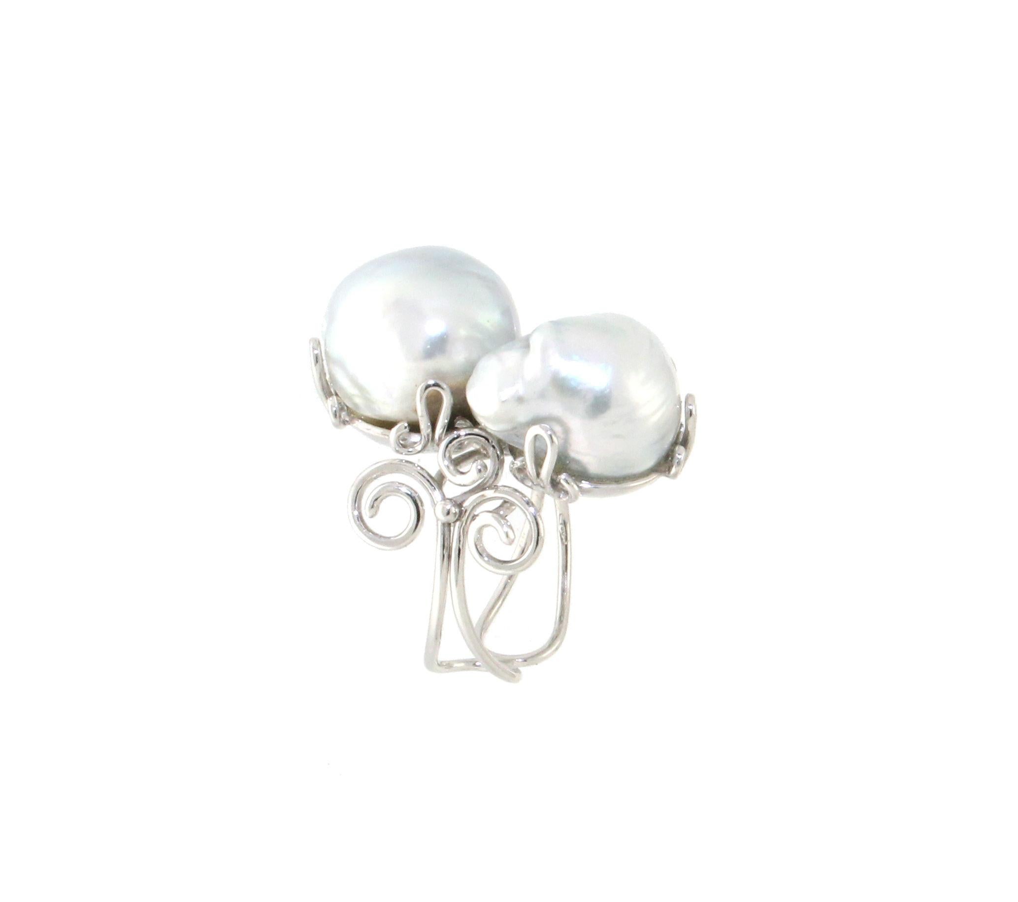 Handcraft Australian Baroque Pearls 18 Karat White Gold Cocktail Ring For Sale 10