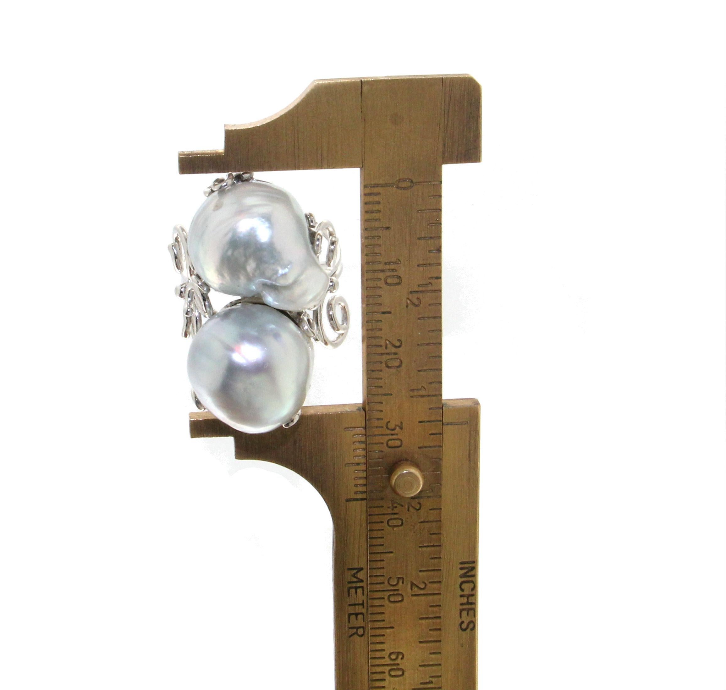 Handcraft Australian Baroque Pearls 18 Karat White Gold Cocktail Ring For Sale 10