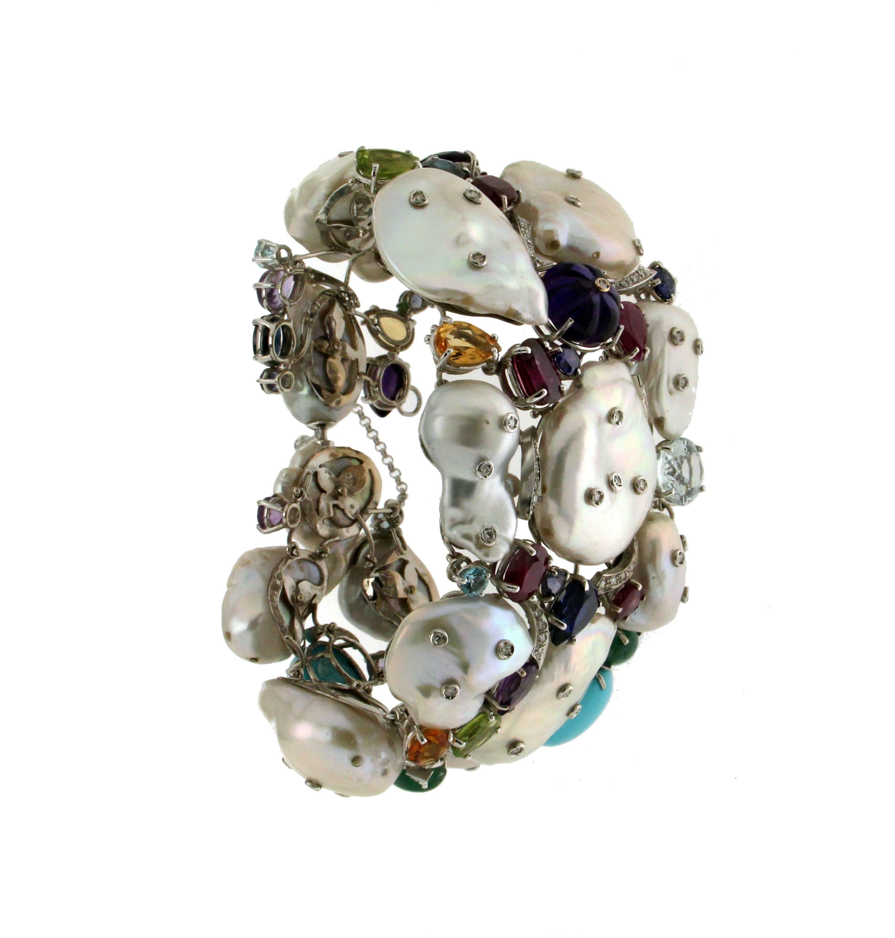Handcraft Australian Pearls 18 Karat White Gold Diamonds Cuff Bracelet For Sale 1