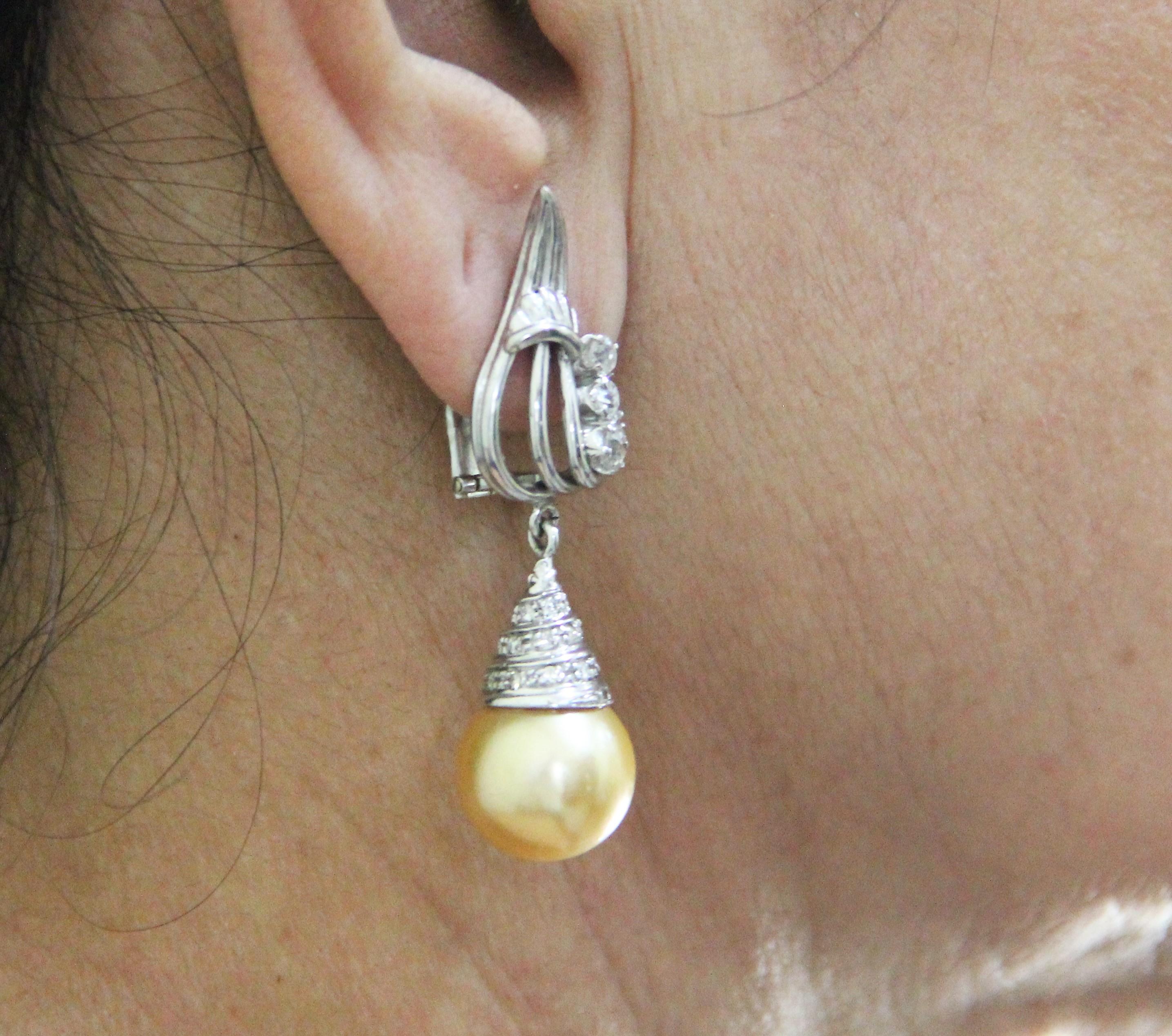 Handcraft Australian Pearls 18 Karat White Gold Diamonds Drop Earrings For Sale 3