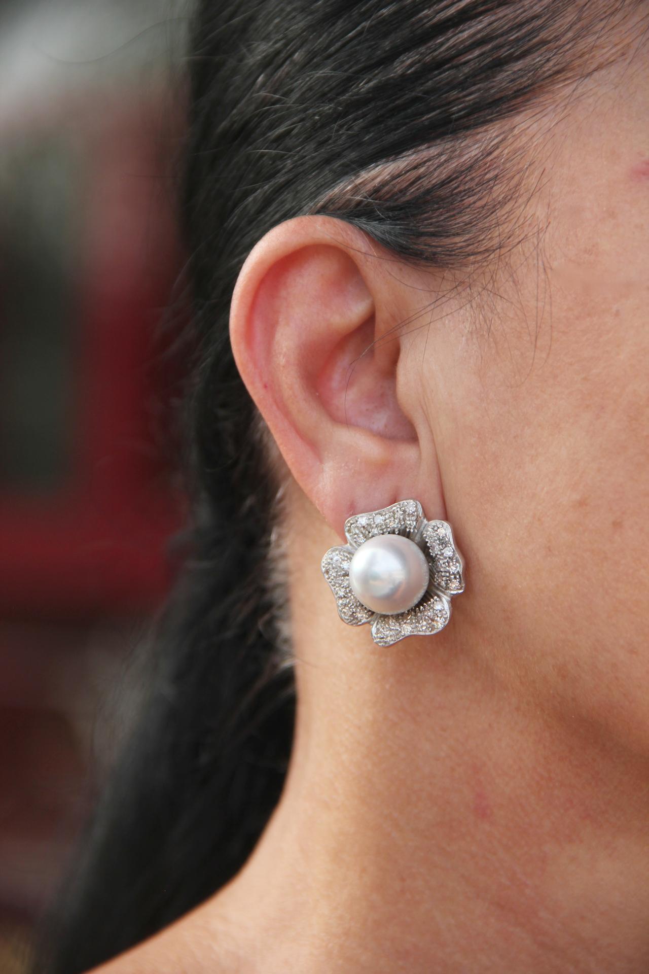 Handcraft Australian Pearls 18 Karat White Gold Diamonds Stud Earrings For Sale 8