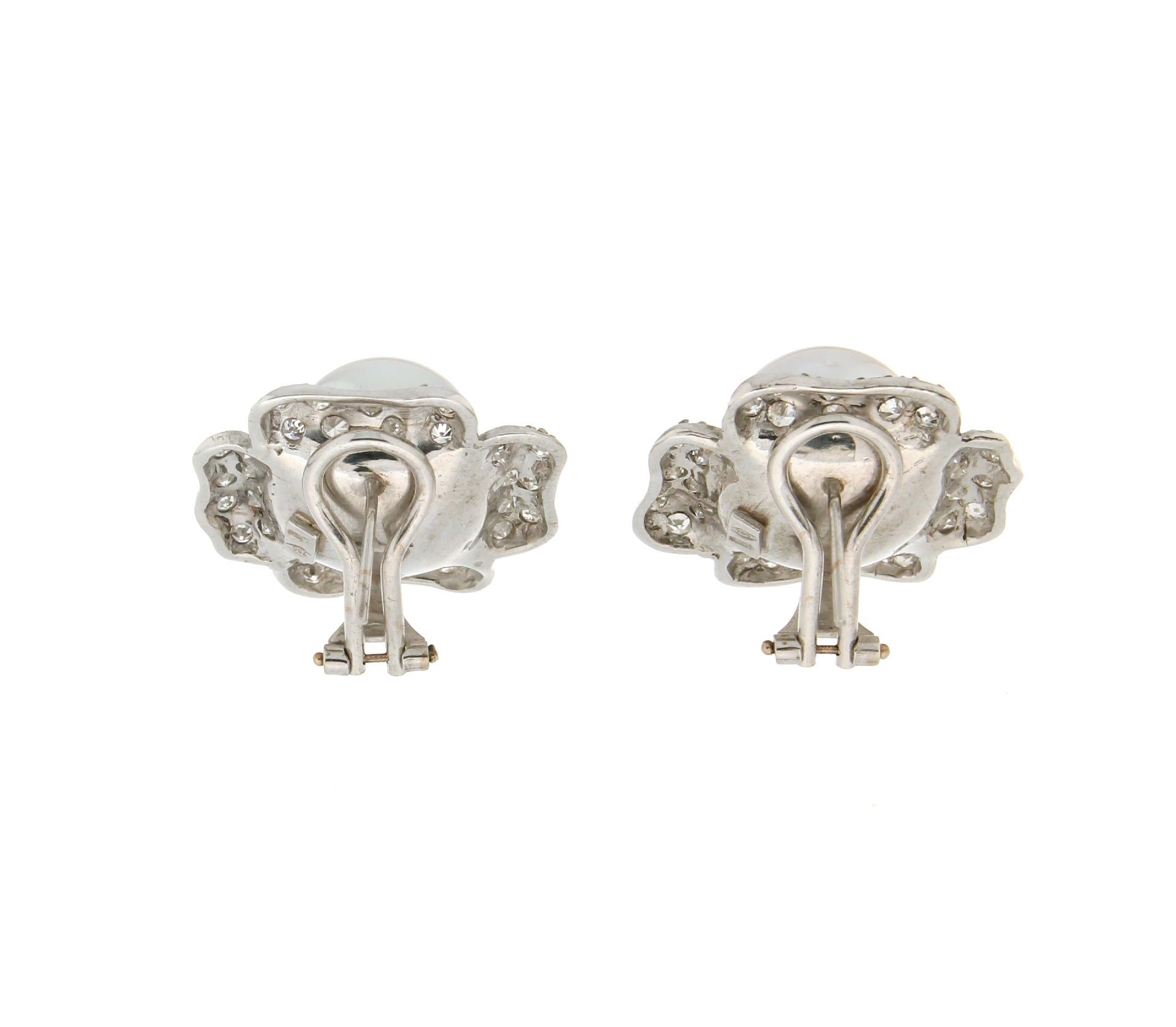 Brilliant Cut Handcraft Australian Pearls 18 Karat White Gold Diamonds Stud Earrings For Sale