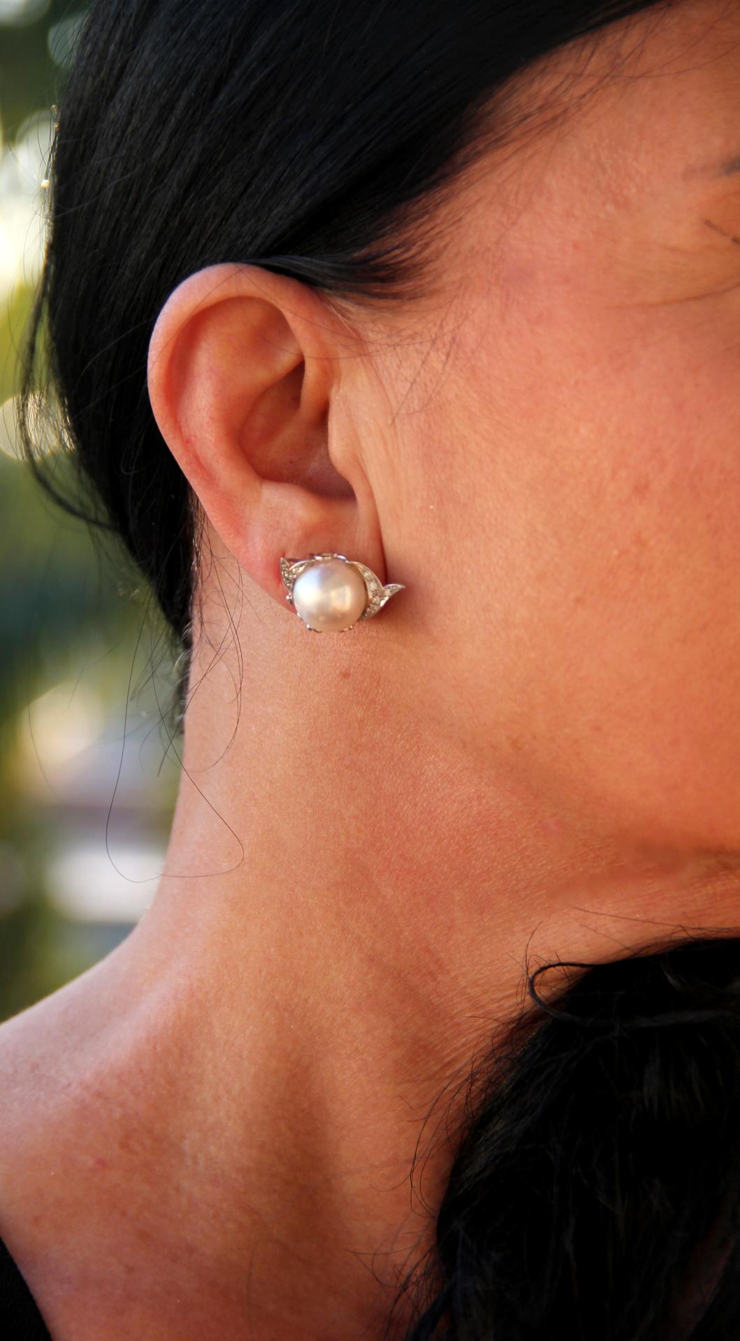 Handcraft Australian Pearls 18 Karat White Gold Diamonds Stud Earrings In New Condition In Marcianise, IT