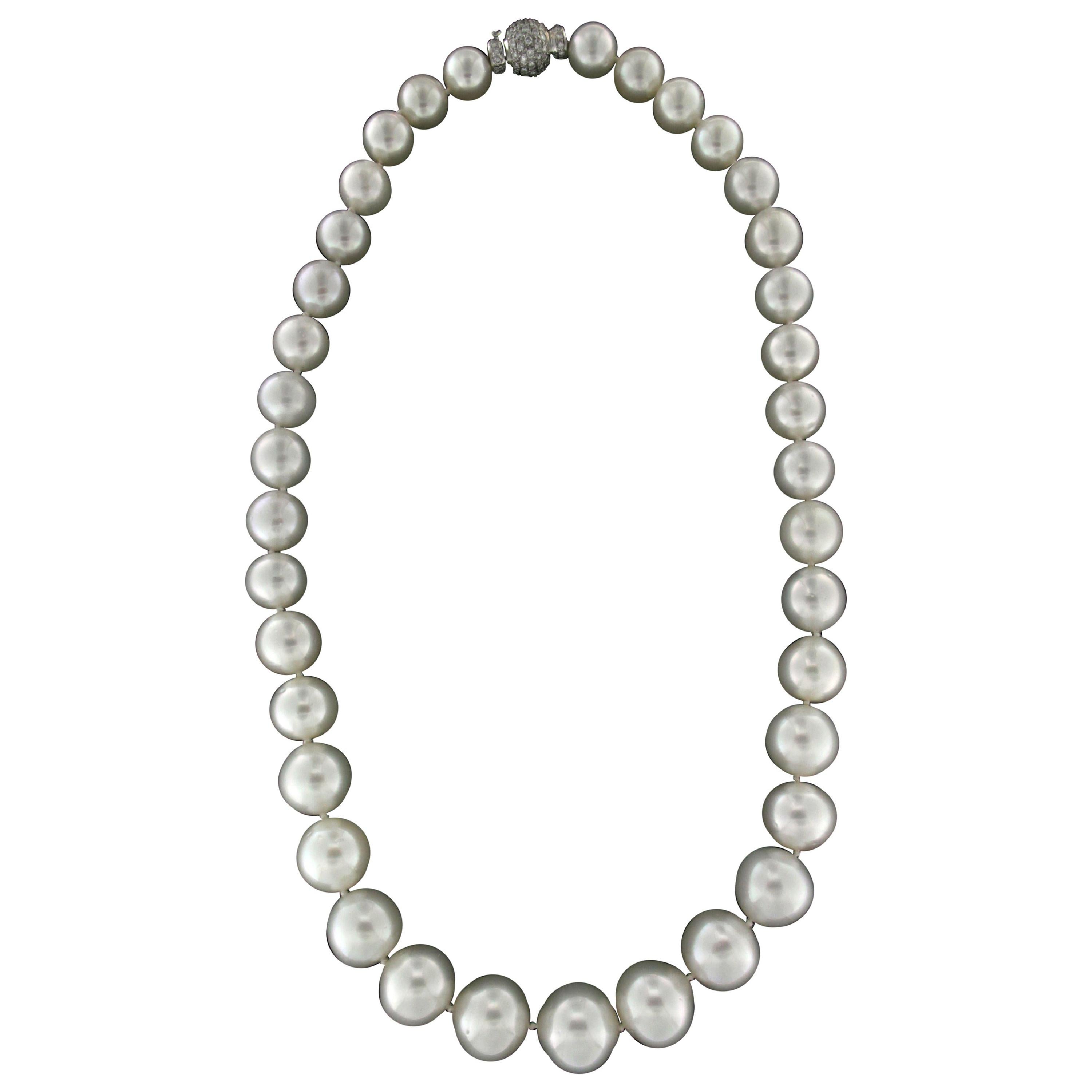 Handcraft Australian Pearls 18 Karat White Gold Strand Rope Necklace