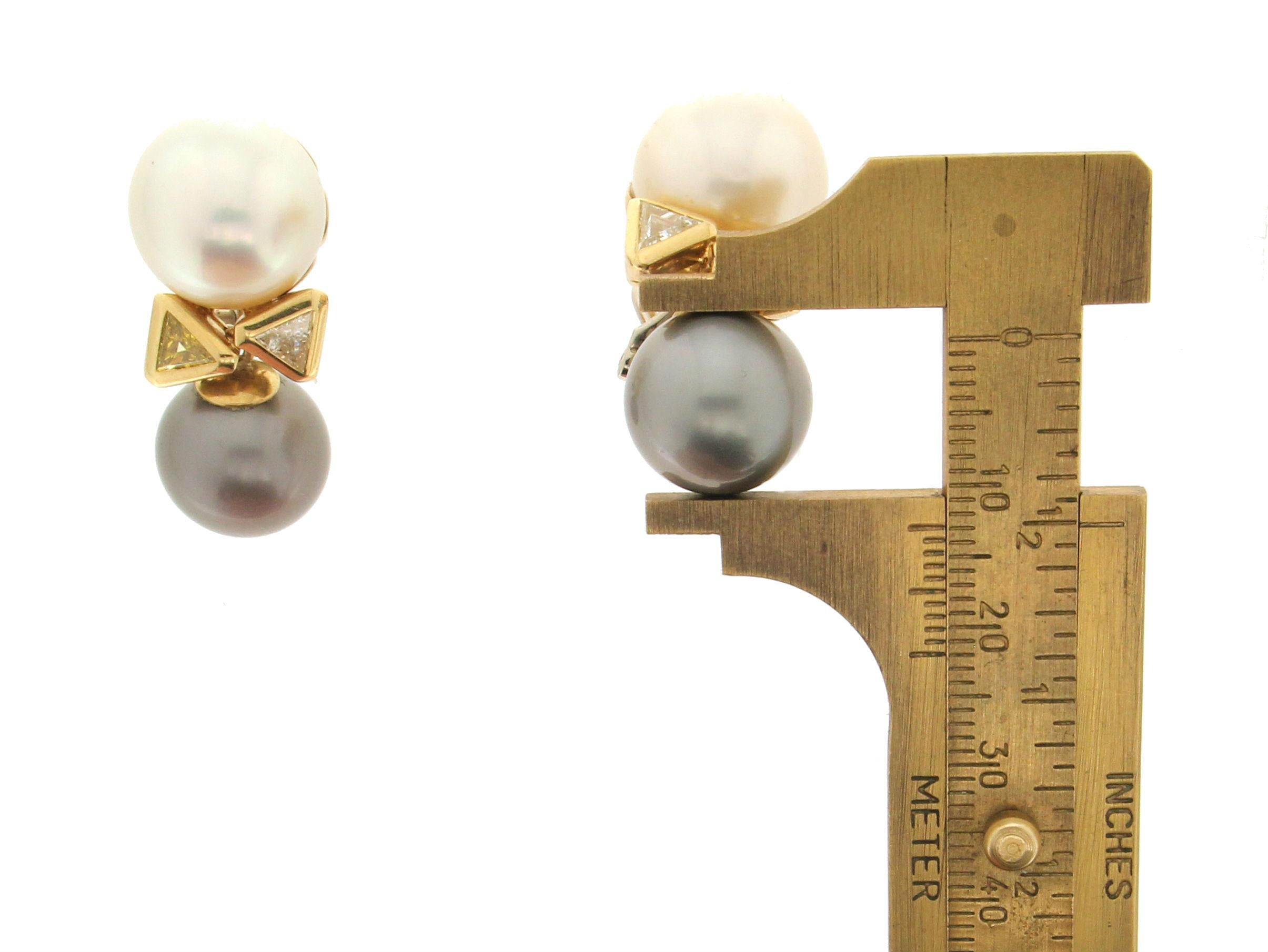 Handcraft Australian Pearls 18 Karat Yellow Gold Fancy Diamonds Stud Earrings In New Condition For Sale In Marcianise, IT