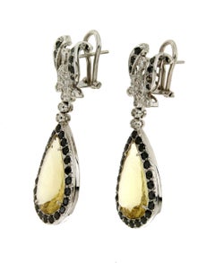 Handcraft Beryl 18 Karat White Gold Diamonds Drop Earrings