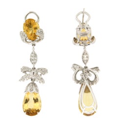 Handcraft Beryl 18 Karat White Gold Diamonds Drop Earrings