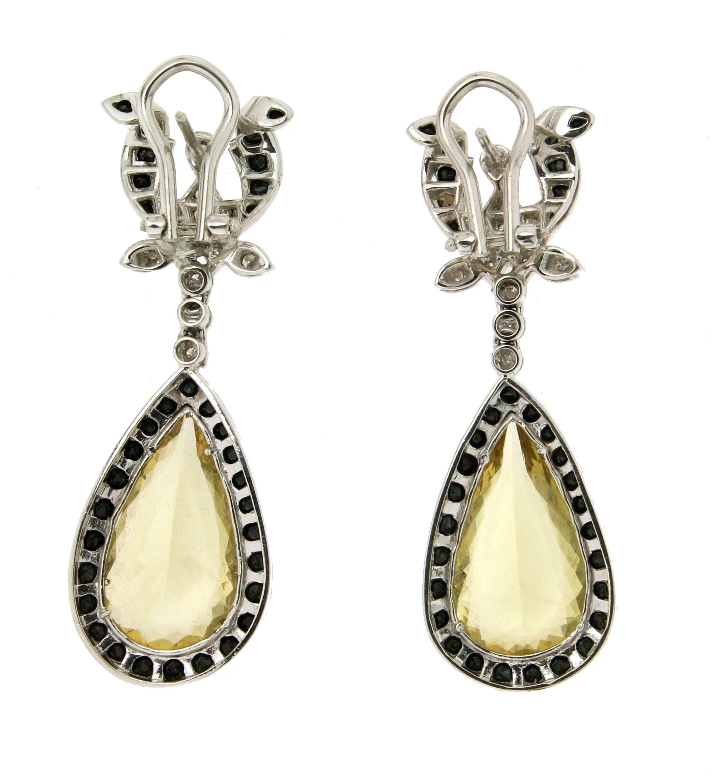 Artisan Handcraft Beryl 18 Karat White Gold Diamonds Drop Earrings For Sale