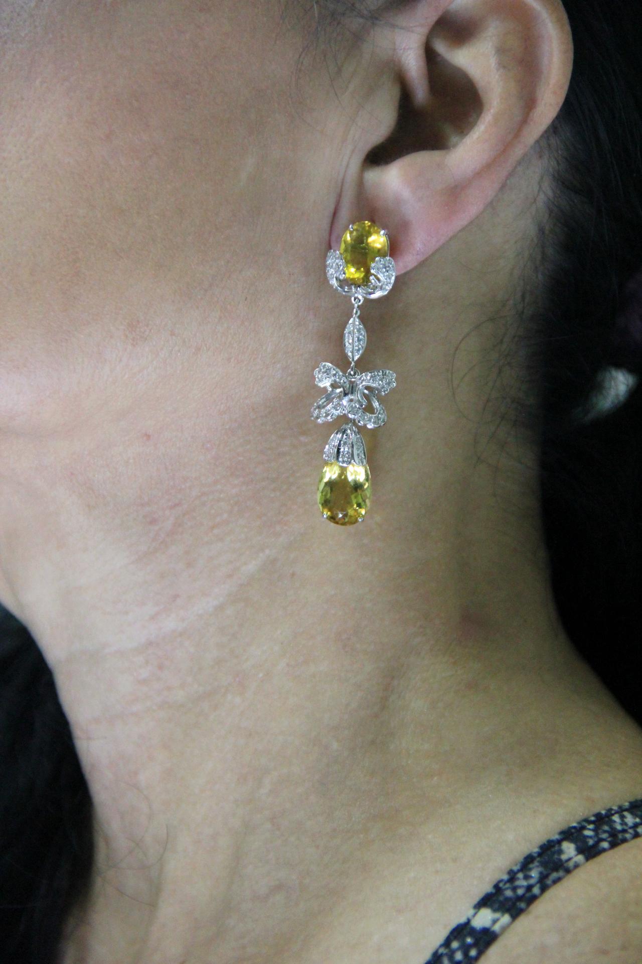 Handcraft Beryl 18 Karat White Gold Diamonds Drop Earrings For Sale 3
