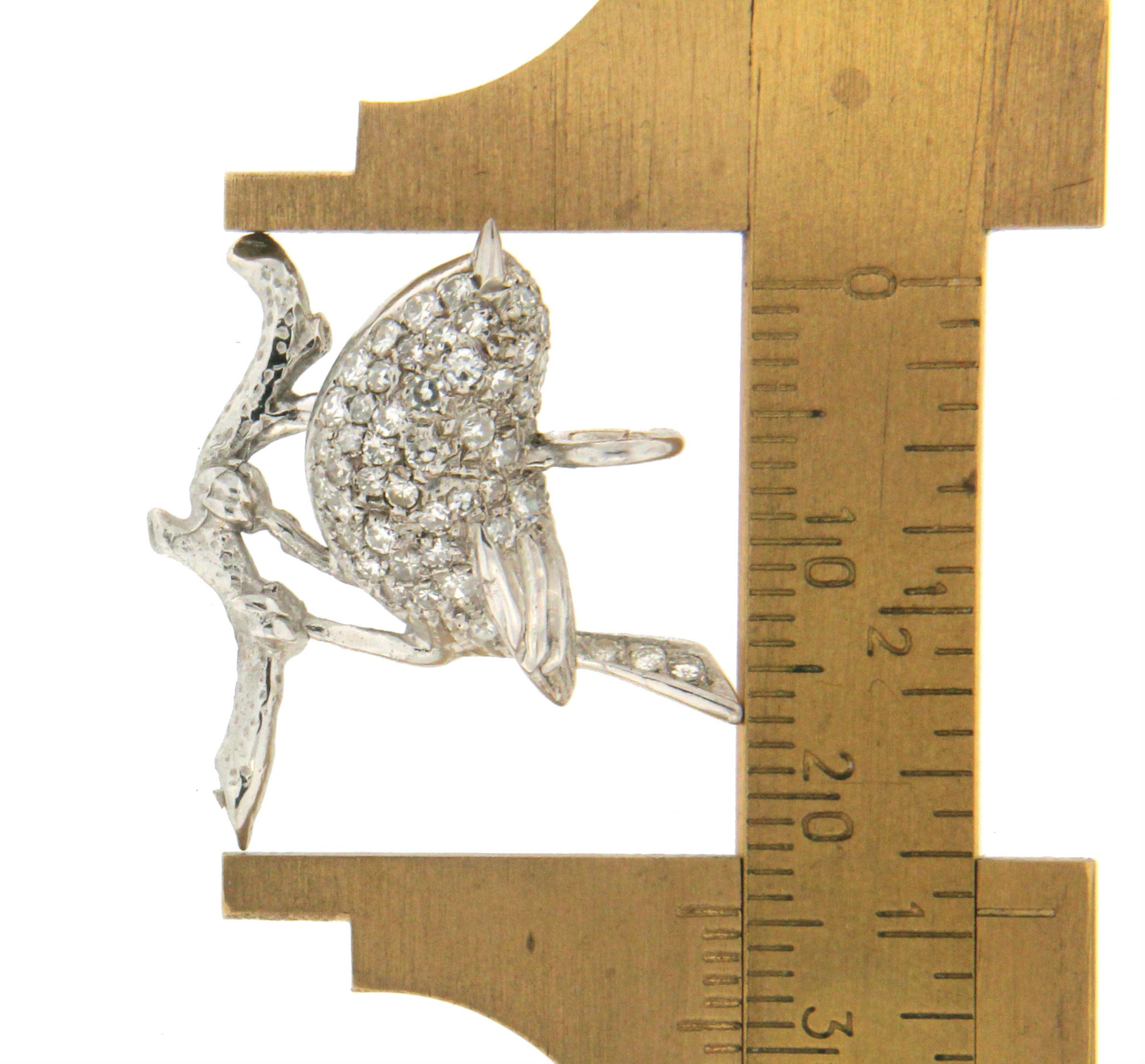 Artisan Collier à pendentifs en or blanc 14 carats avec diamants Handcraft Bird en vente